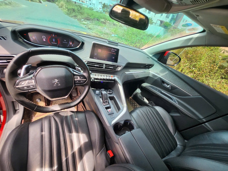 Peugeot 5008 Allure 1.6 AT 2021 - Nội thất 4