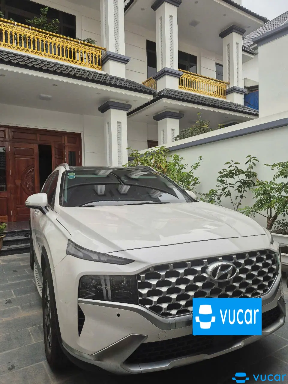 Hyundai Santafe Cao cấp 2.5L HTRAC 2024