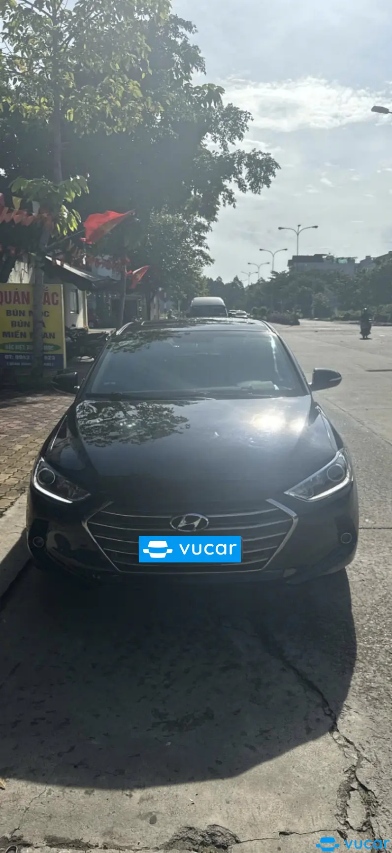 Hyundai Elantra 2.0 AT 2016 - Ngoại thất 5