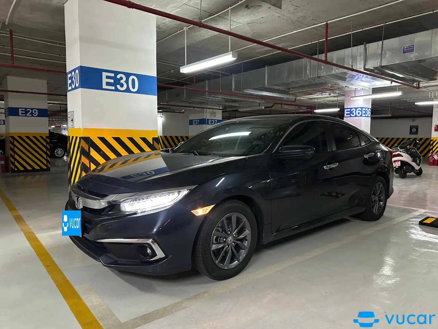 Honda Civic 1.8G 2019 - Ngoại thất 6