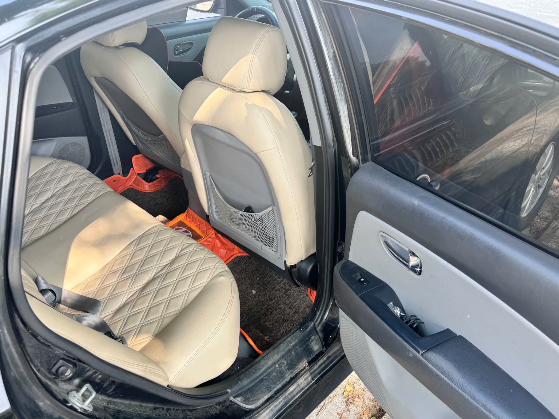 Hyundai Avante 1.6 MT 2011 - Nội thất 3