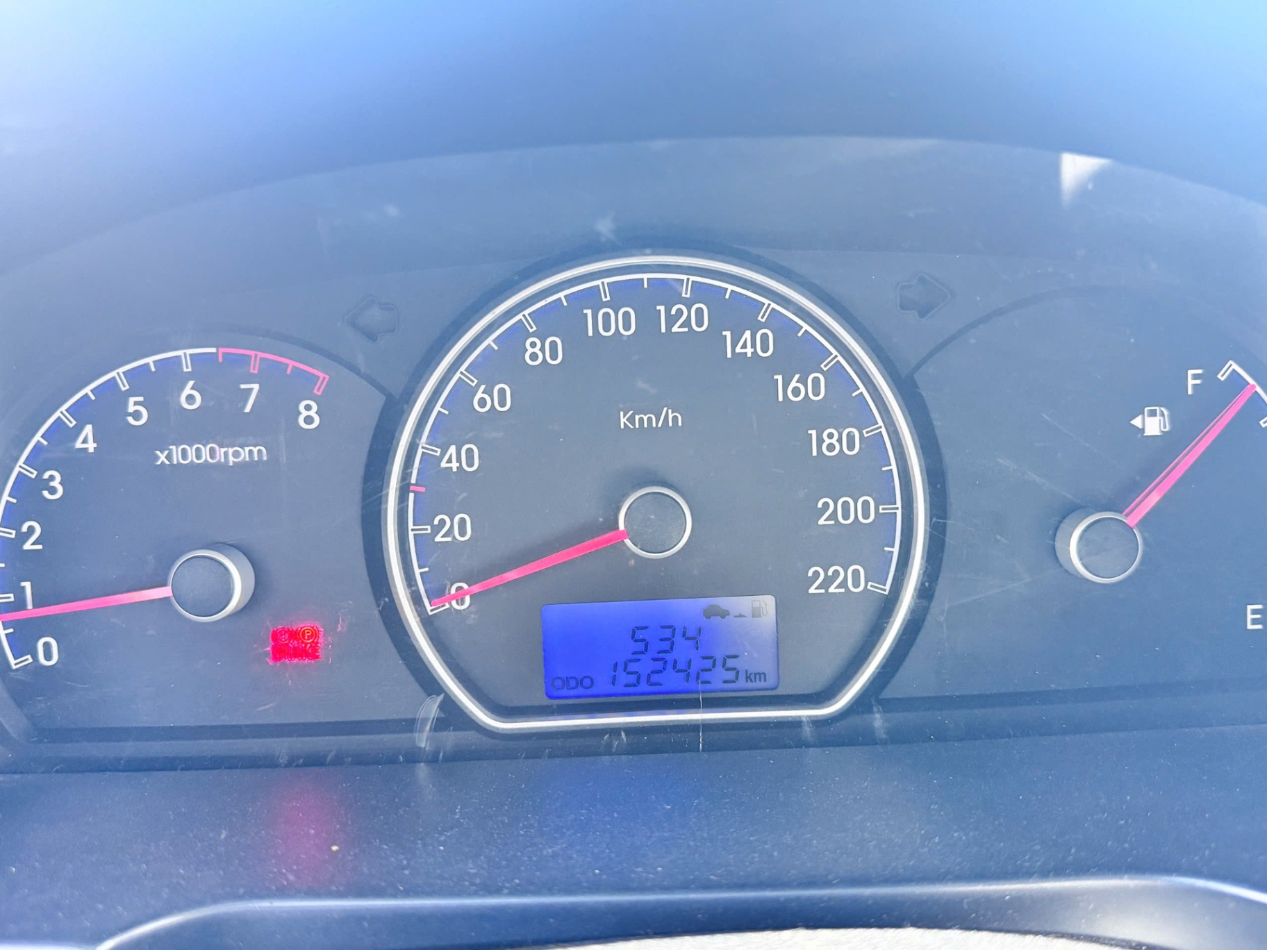Hyundai Avante 1.6 MT 2011 - Nội thất 5