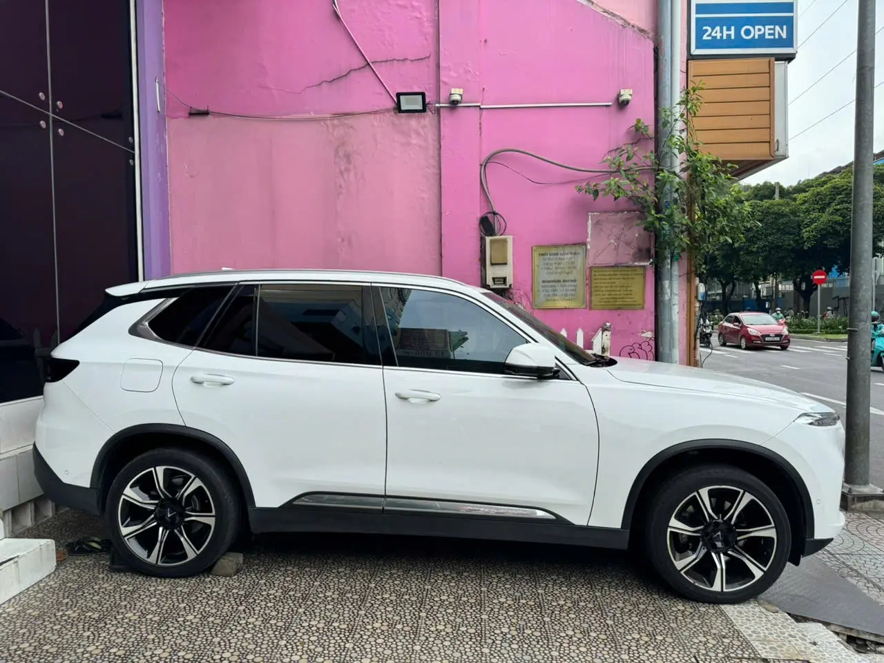 Vinfast Lux sa 2.0 Premium 2.0 AT 2019 - Ngoại thất 3
