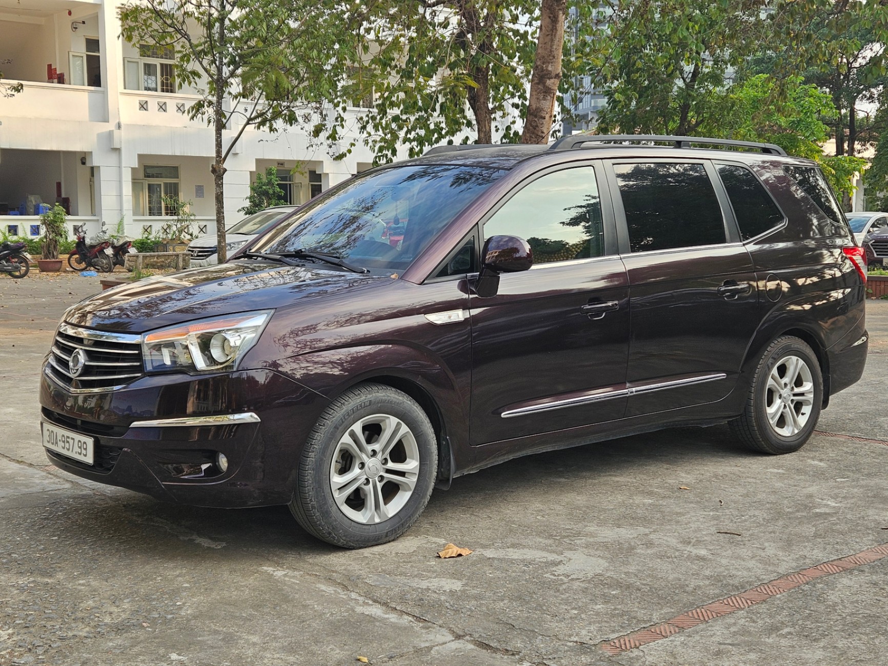 Ssangyong Stavic 2.0 AT 2016