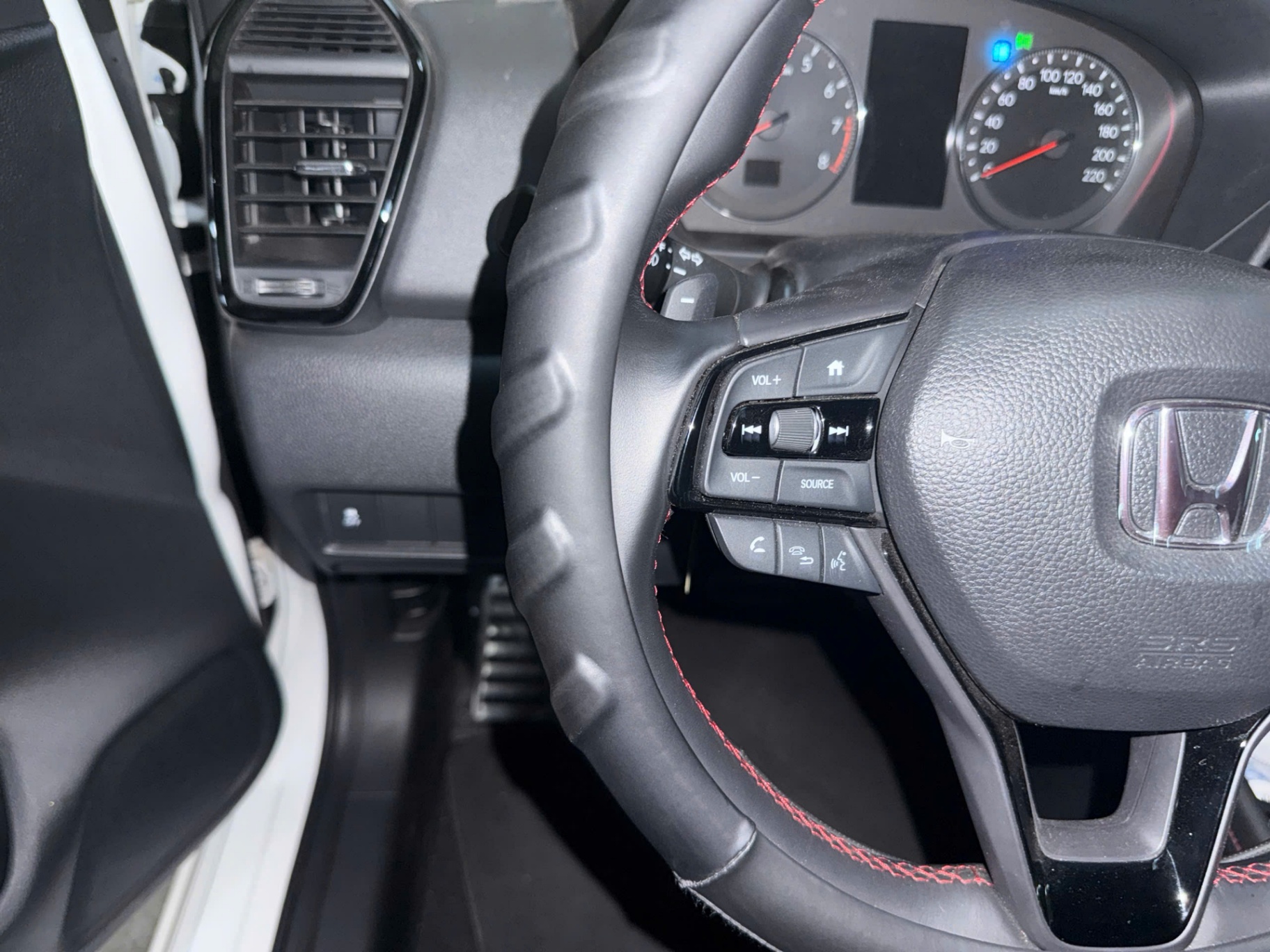 Honda City 1.5 RS SENSING 2023 - Nội thất 2