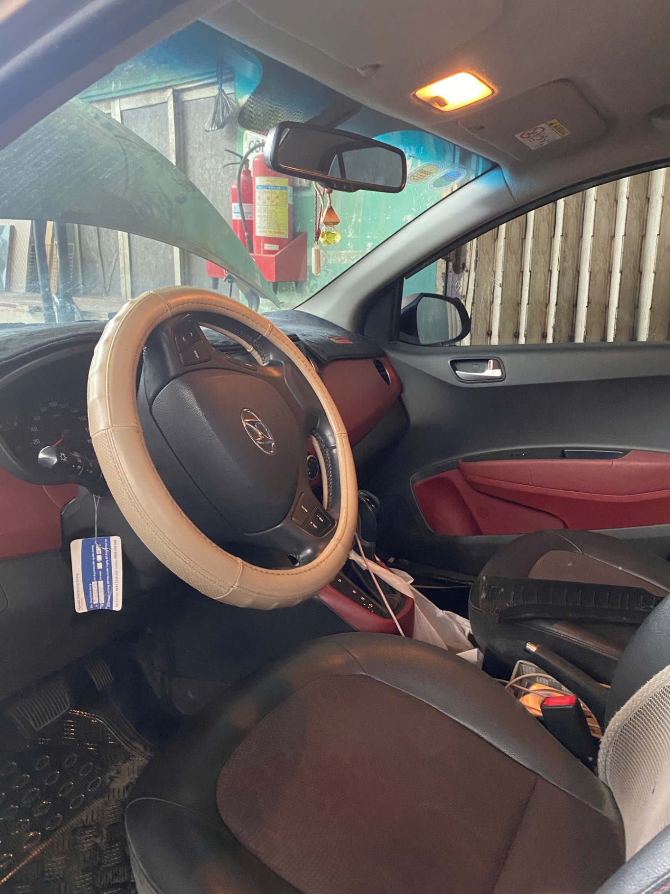 Hyundai I10 Grand 1.0 AT 2018 - Nội thất 3