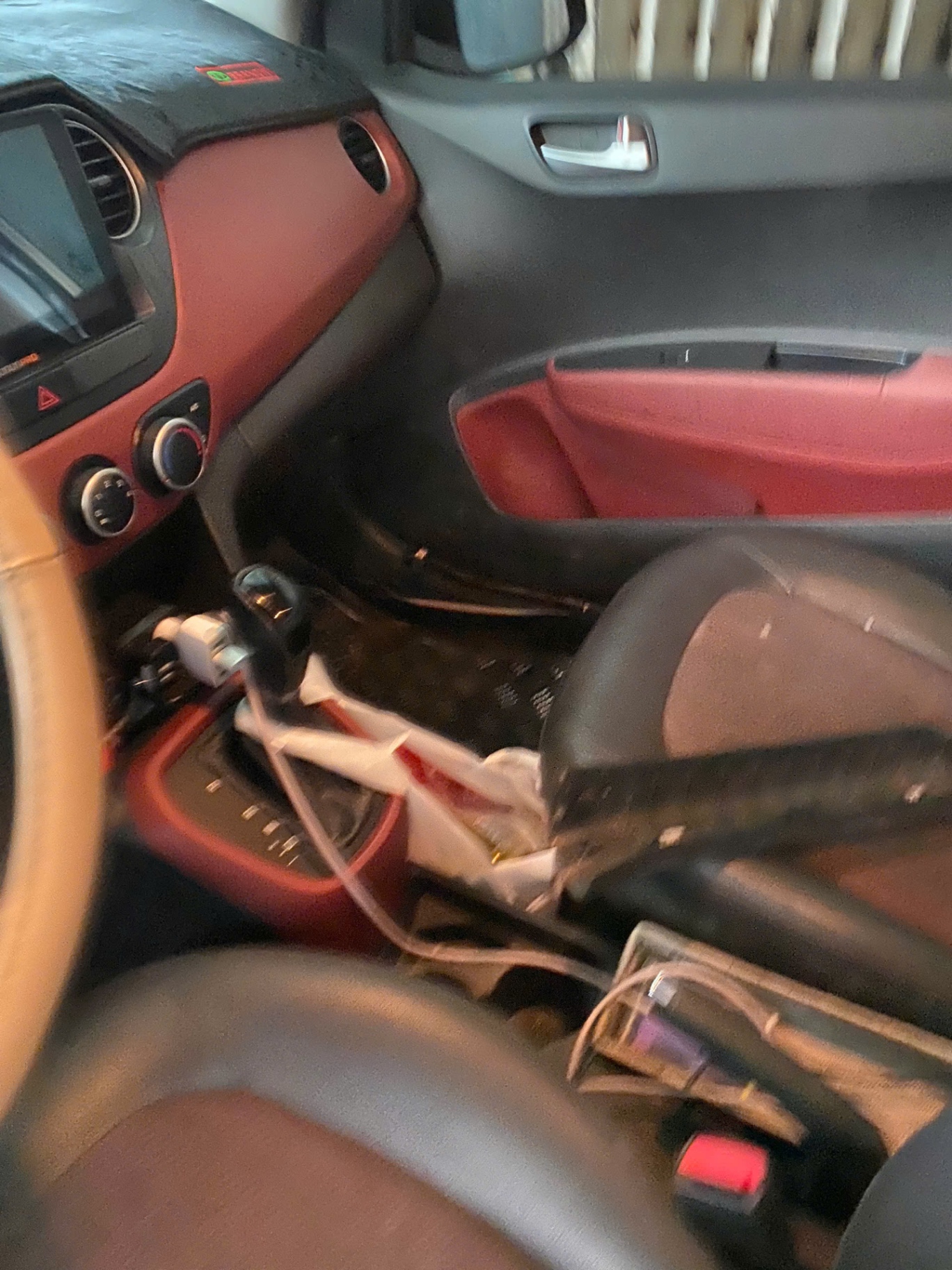 Hyundai I10 Grand 1.0 AT 2018 - Nội thất 2