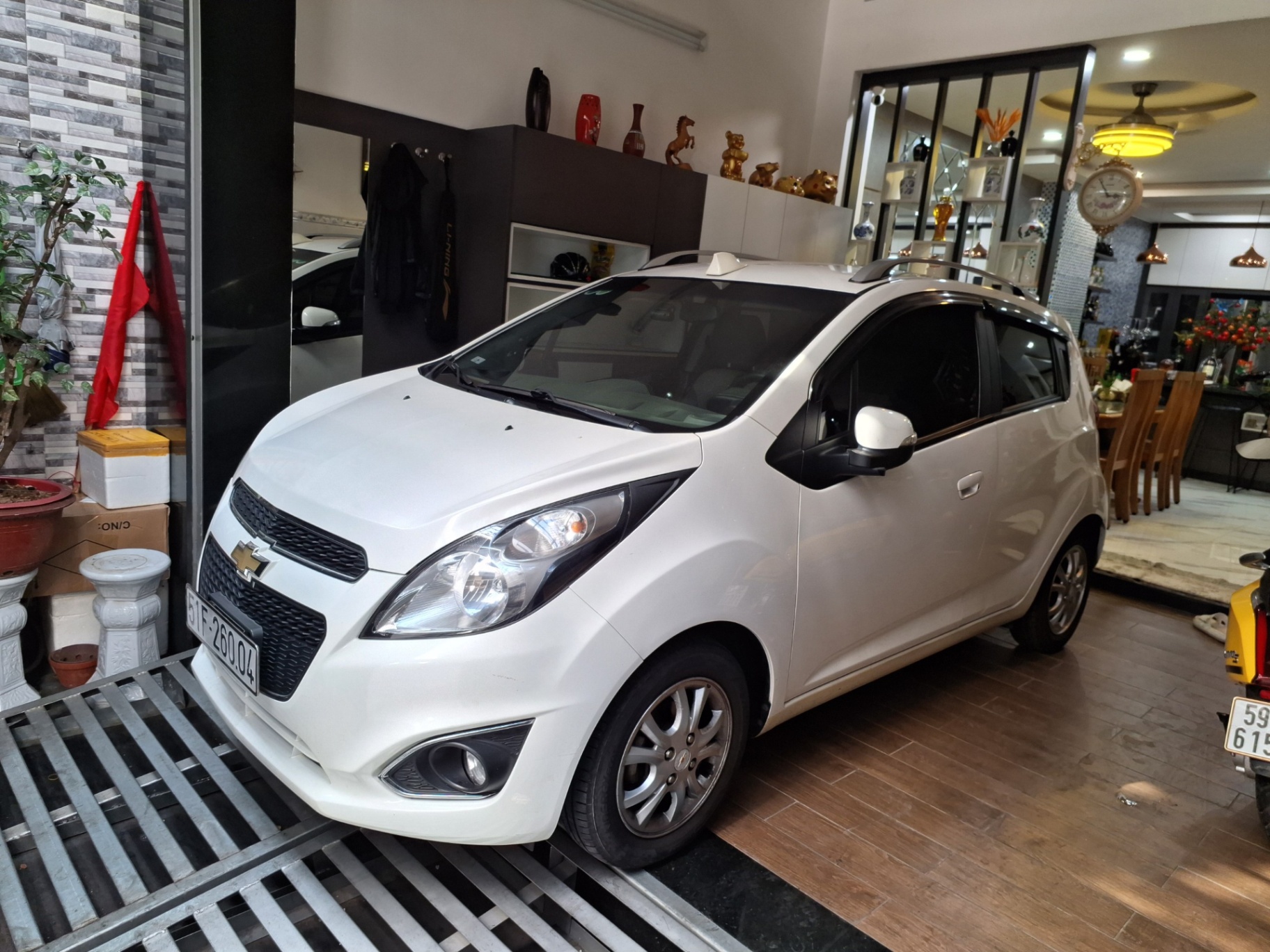 Chevrolet Spark LTZ 1.0 AT Zest 2015