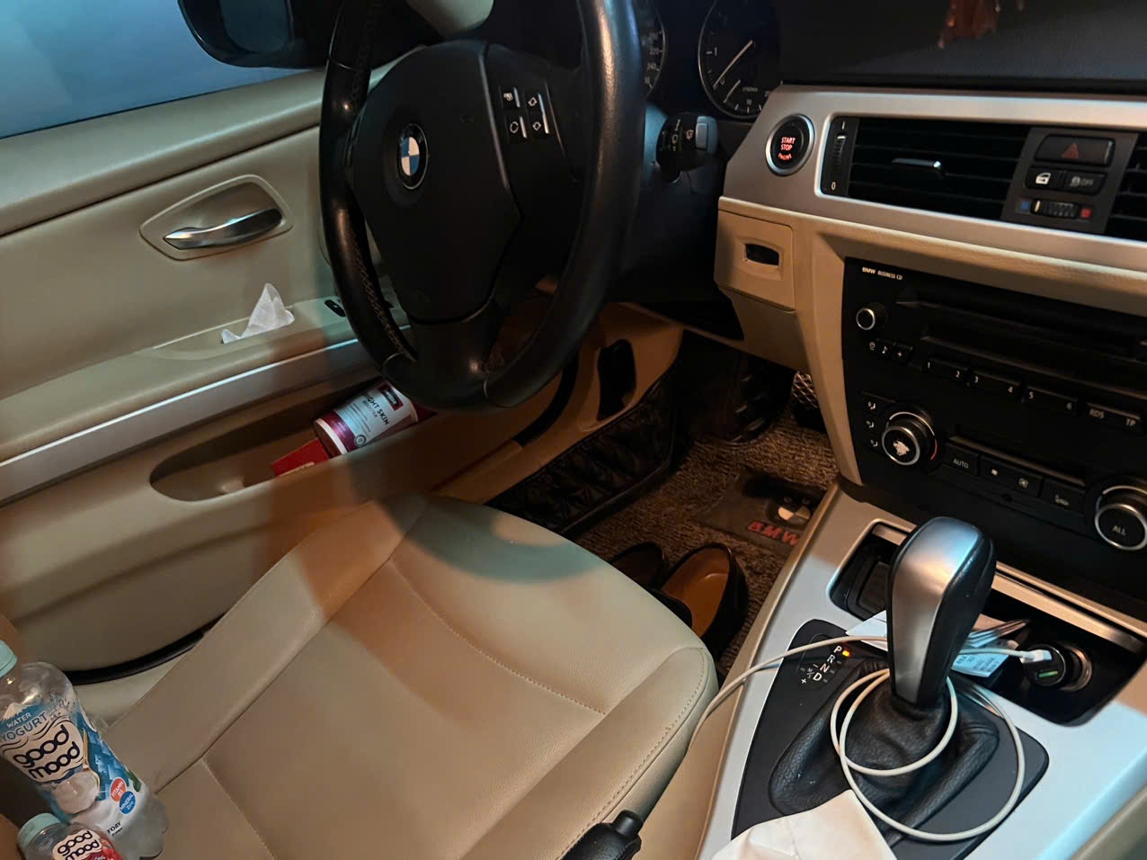 BMW 3 series 320i 2011 - Nội thất 2