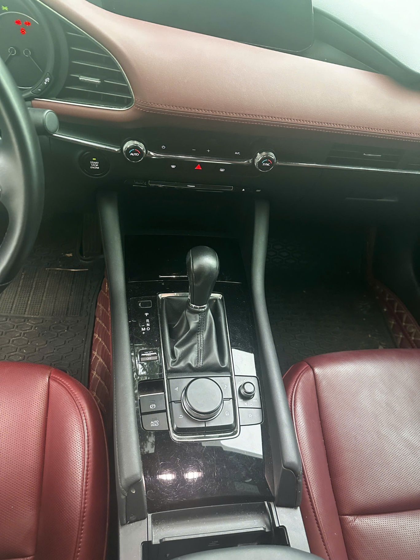 Mazda 3 2.0L Signature Luxury 2021 - Nội thất 8