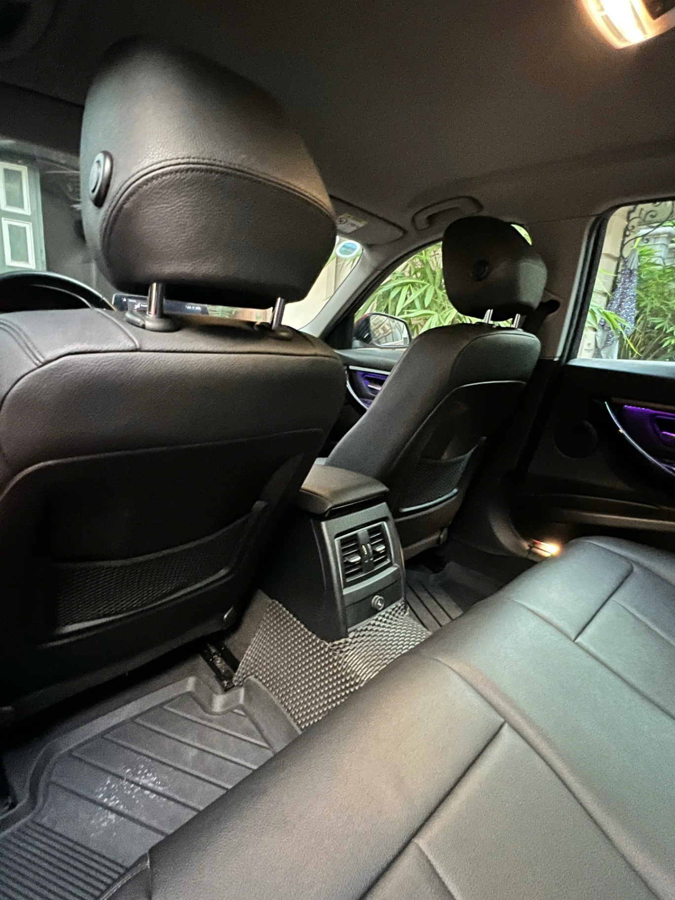 BMW 3 series 320i 2016 - Nội thất 5