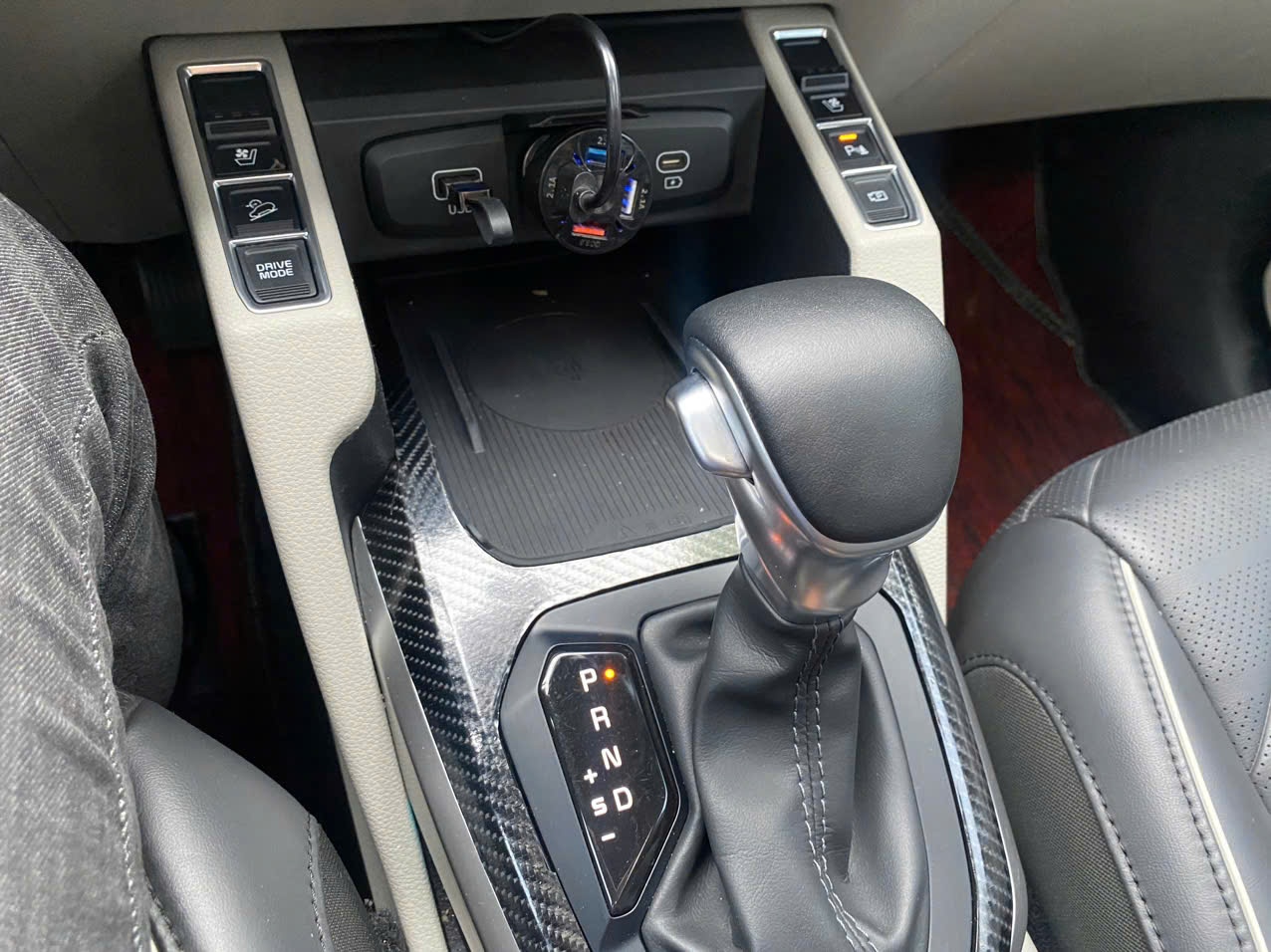 Kia Carens 1.4T Signature 2023 - Nội thất 3