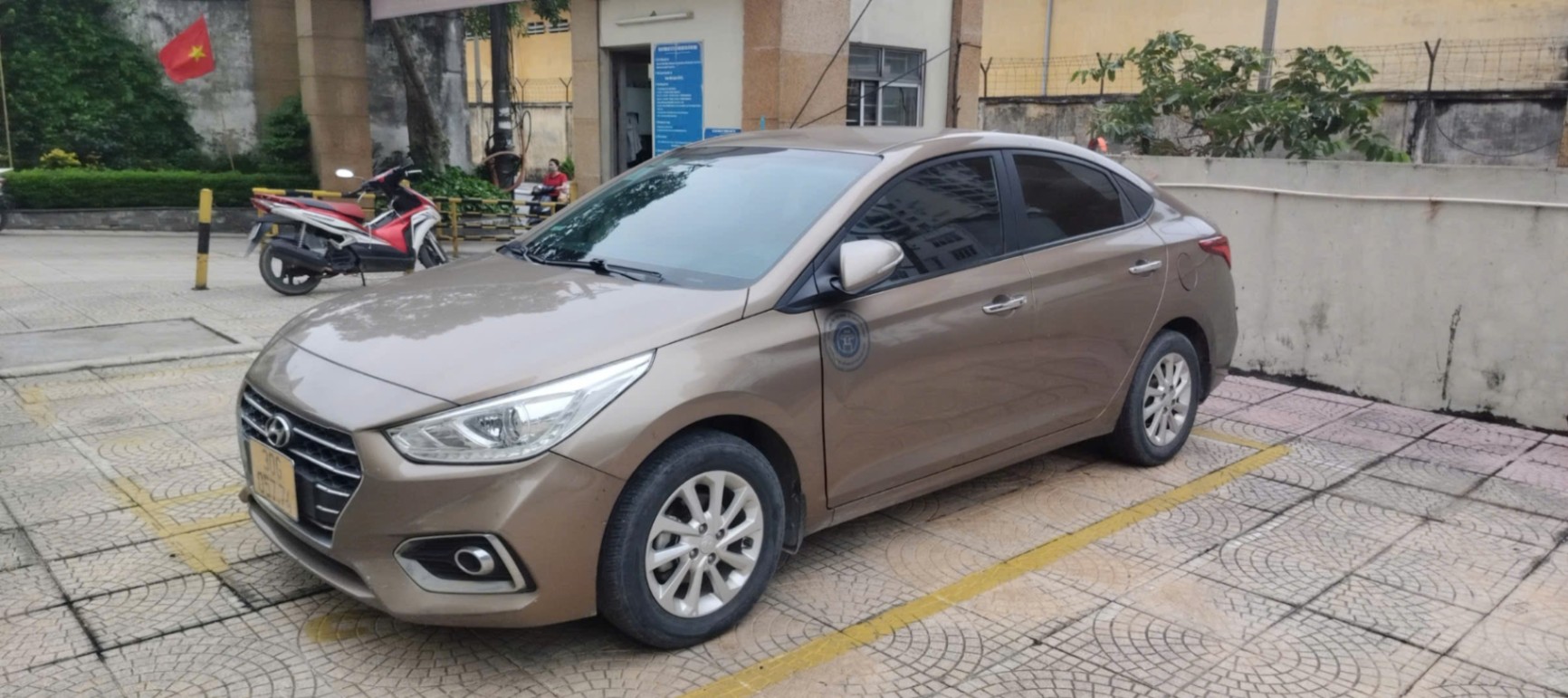 Hyundai Accent 1.4 MT 2019 - Ngoại thất 2