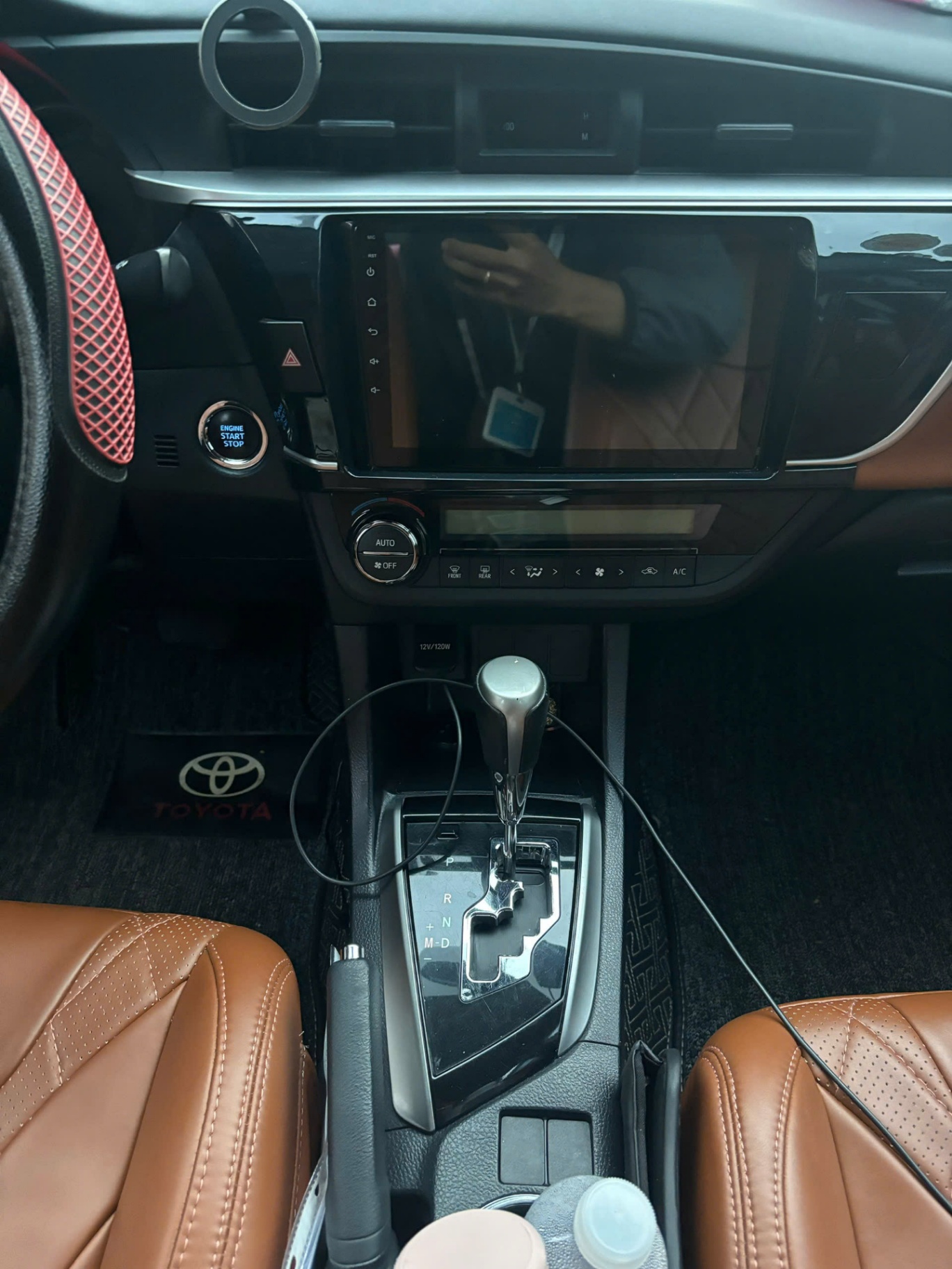 Toyota Corolla altis 2.0V 2014 - Nội thất 2