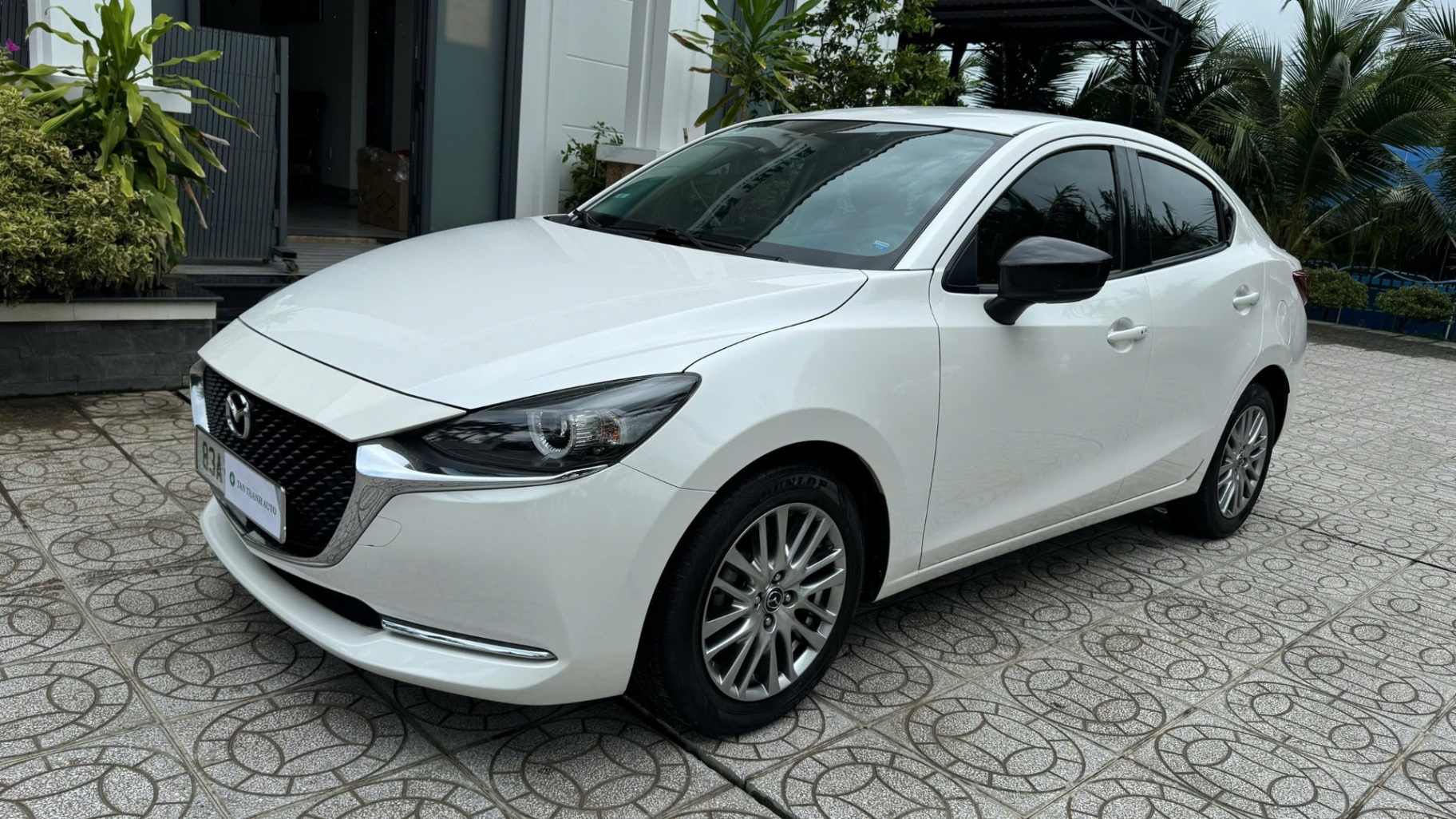 Mazda 2 Luxury 2020 - Ngoại thất 3