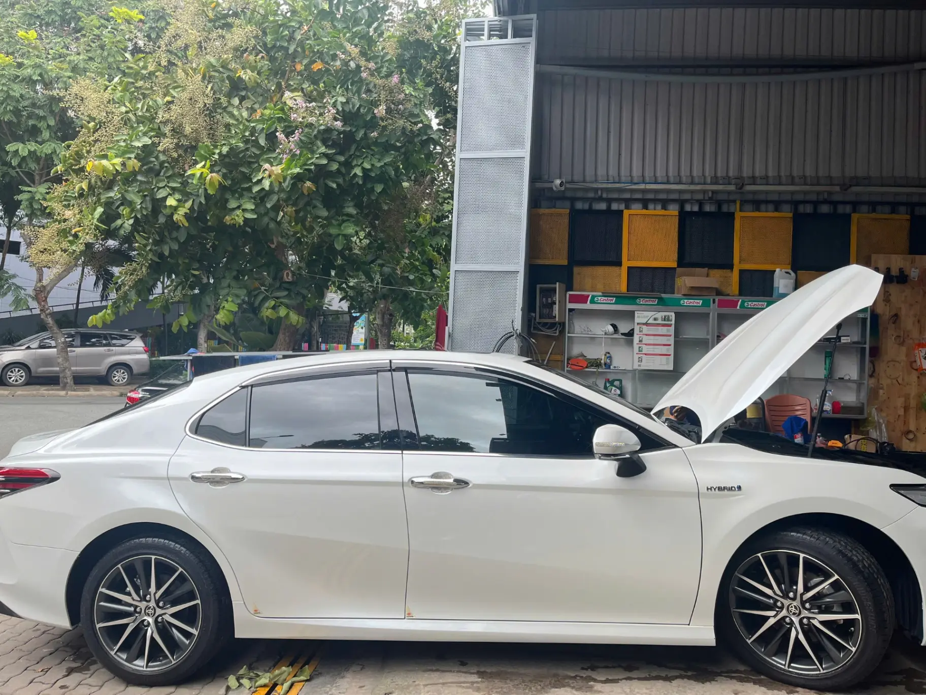 Toyota Camry 2.5HV 2022 - Ngoại thất 4
