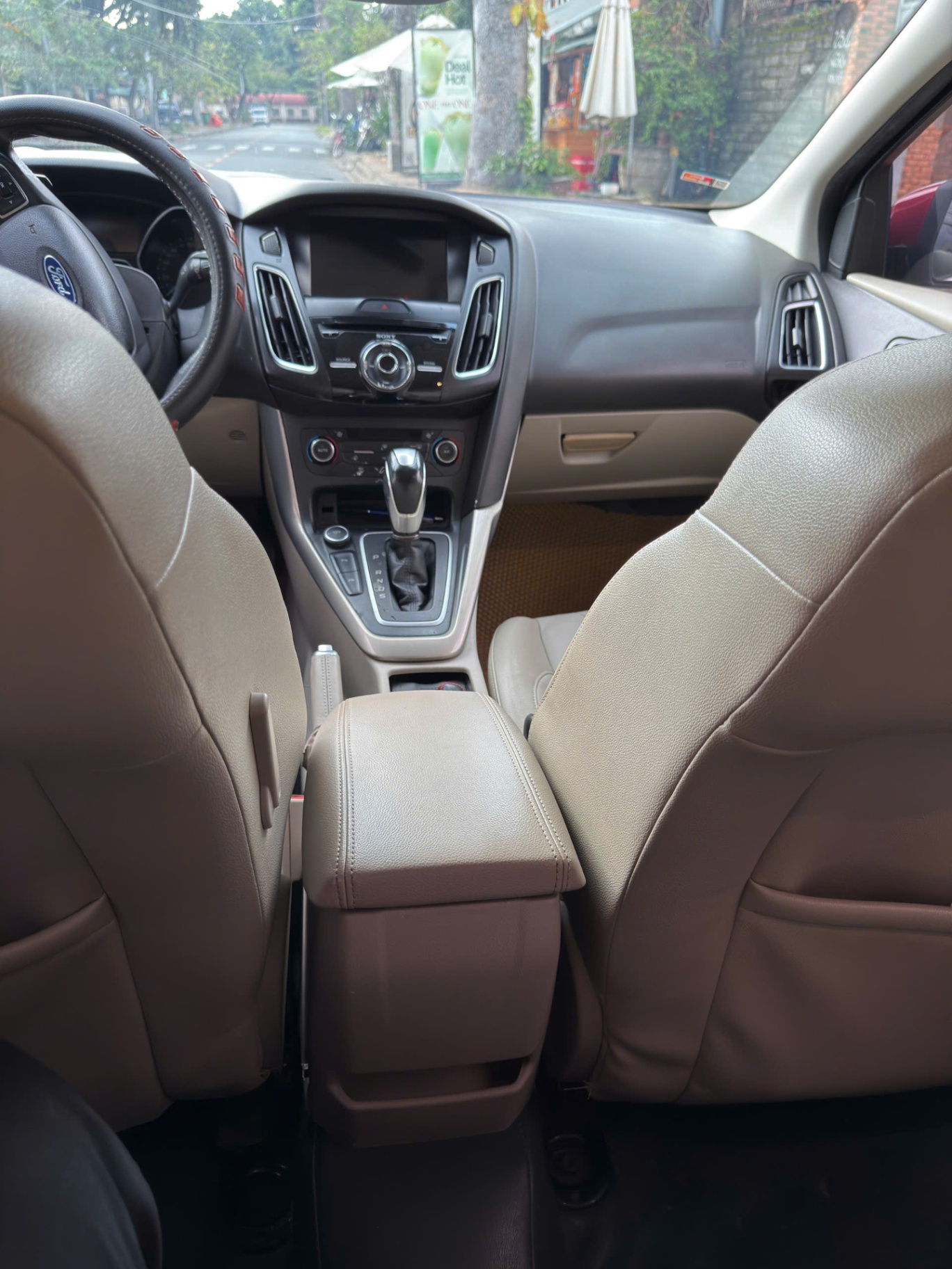 Ford Focus Titanium 1.5L 2016 - Nội thất 12