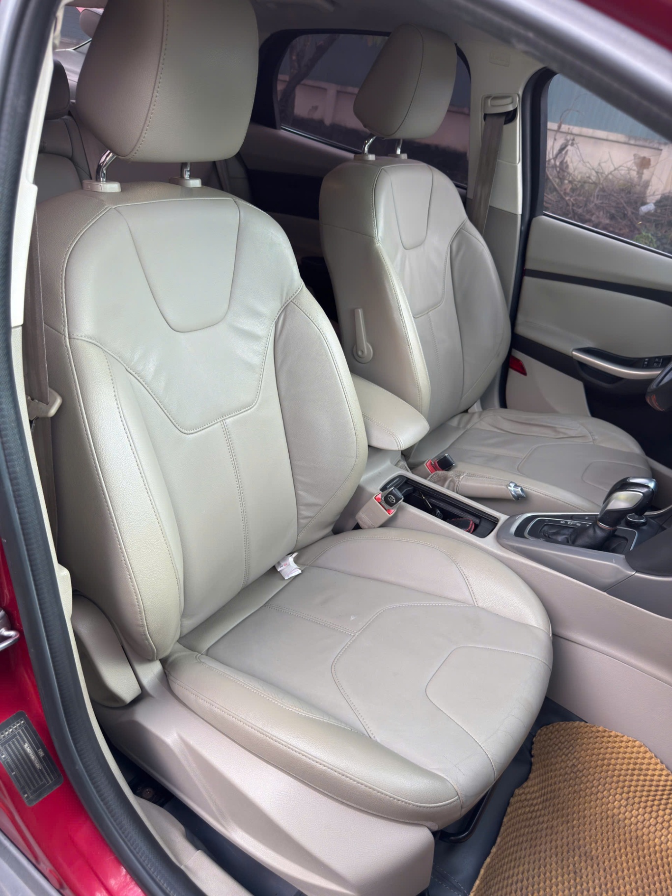 Ford Focus Titanium 1.5L 2016 - Nội thất 14