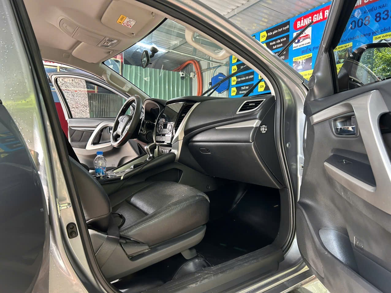 Mitsubishi Pajero sport 2.4D 4x2 AT 2019 - Nội thất 1