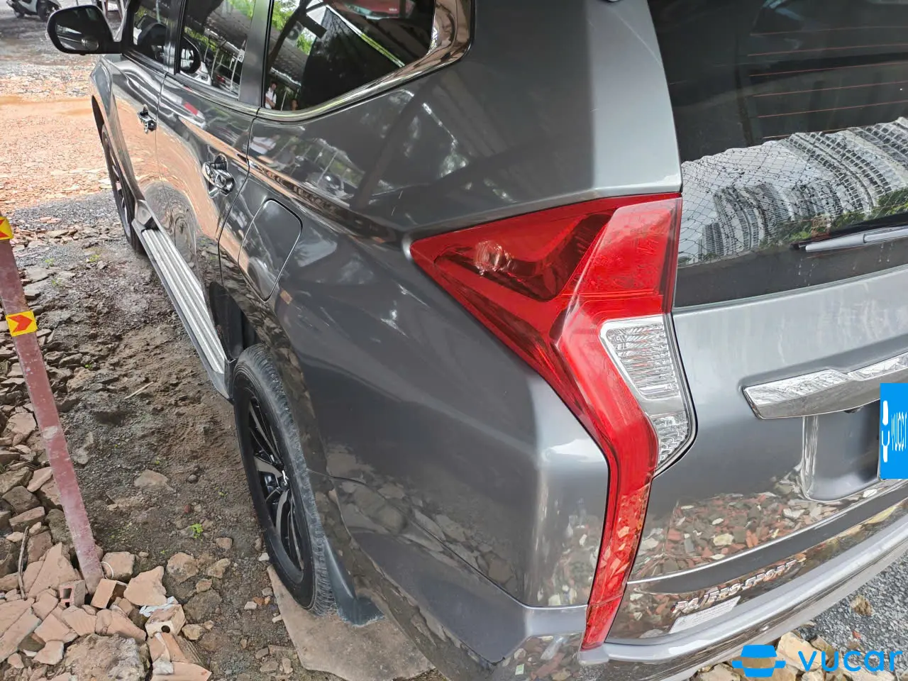 Mitsubishi Pajero sport 2.4D 4x2 AT 2019 - Ngoại thất 4