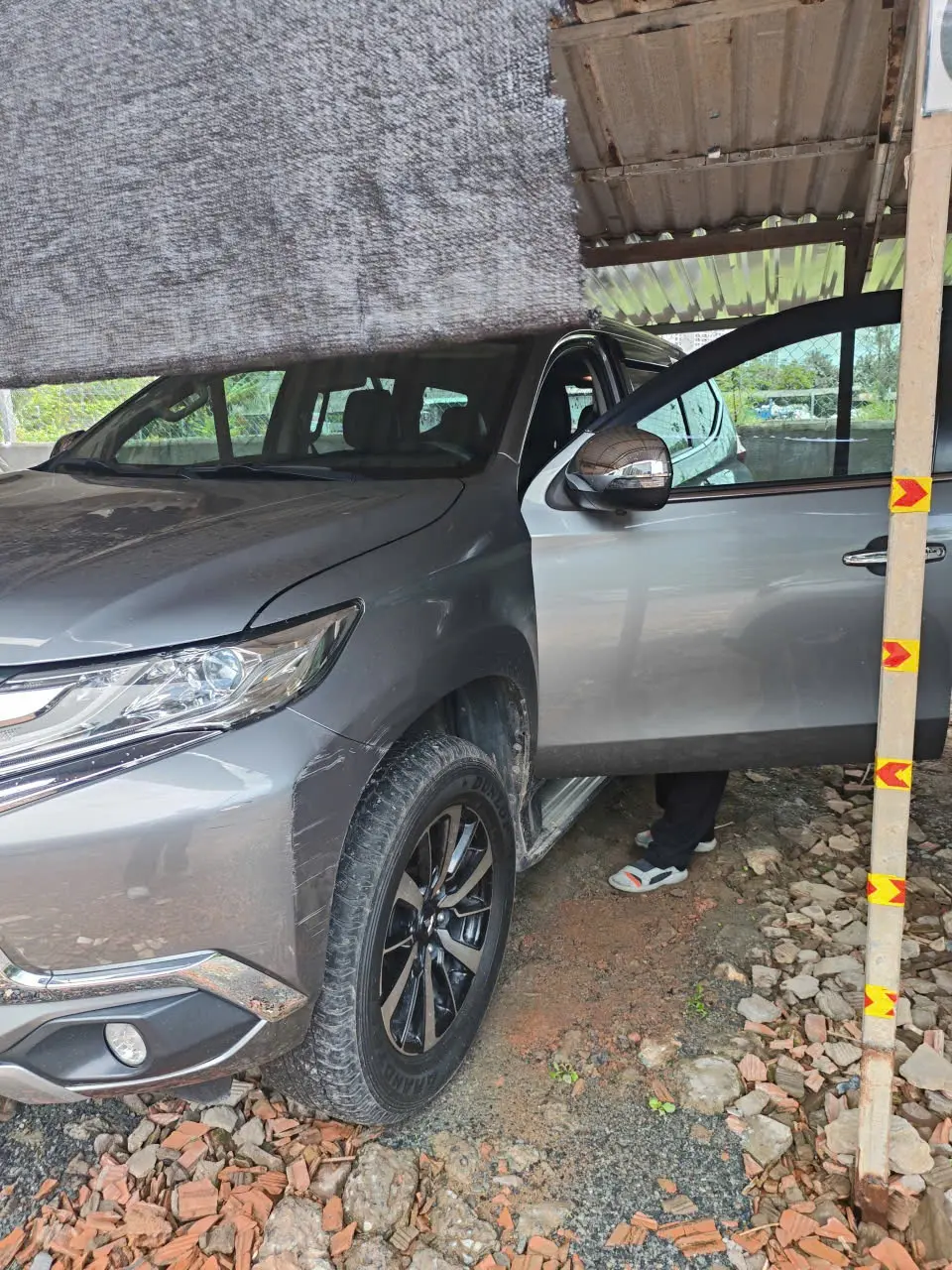 Mitsubishi Pajero sport 2.4D 4x2 AT 2019 - Ngoại thất 6
