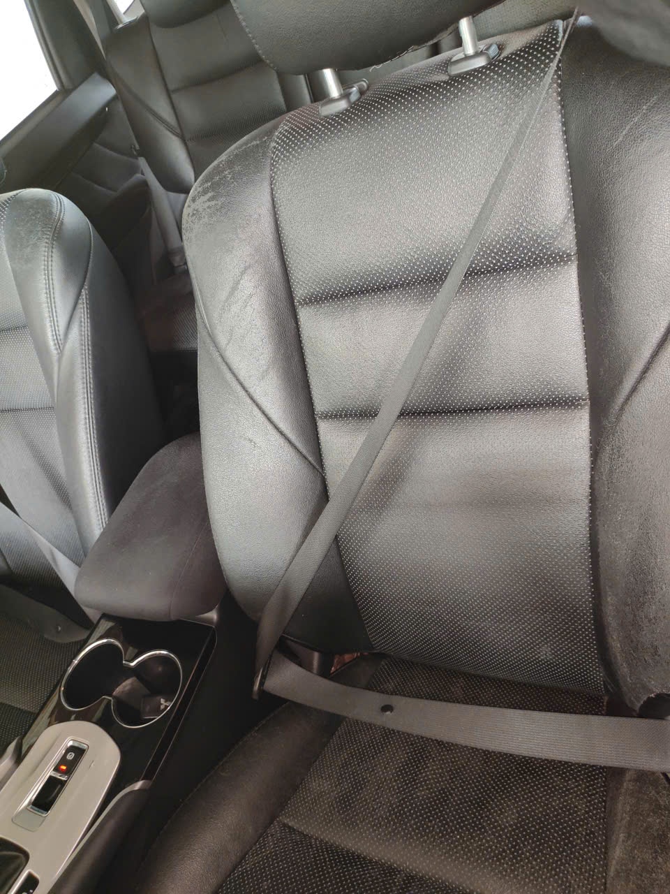 Mitsubishi Pajero sport 2.4D 4x2 AT 2019 - Nội thất 7