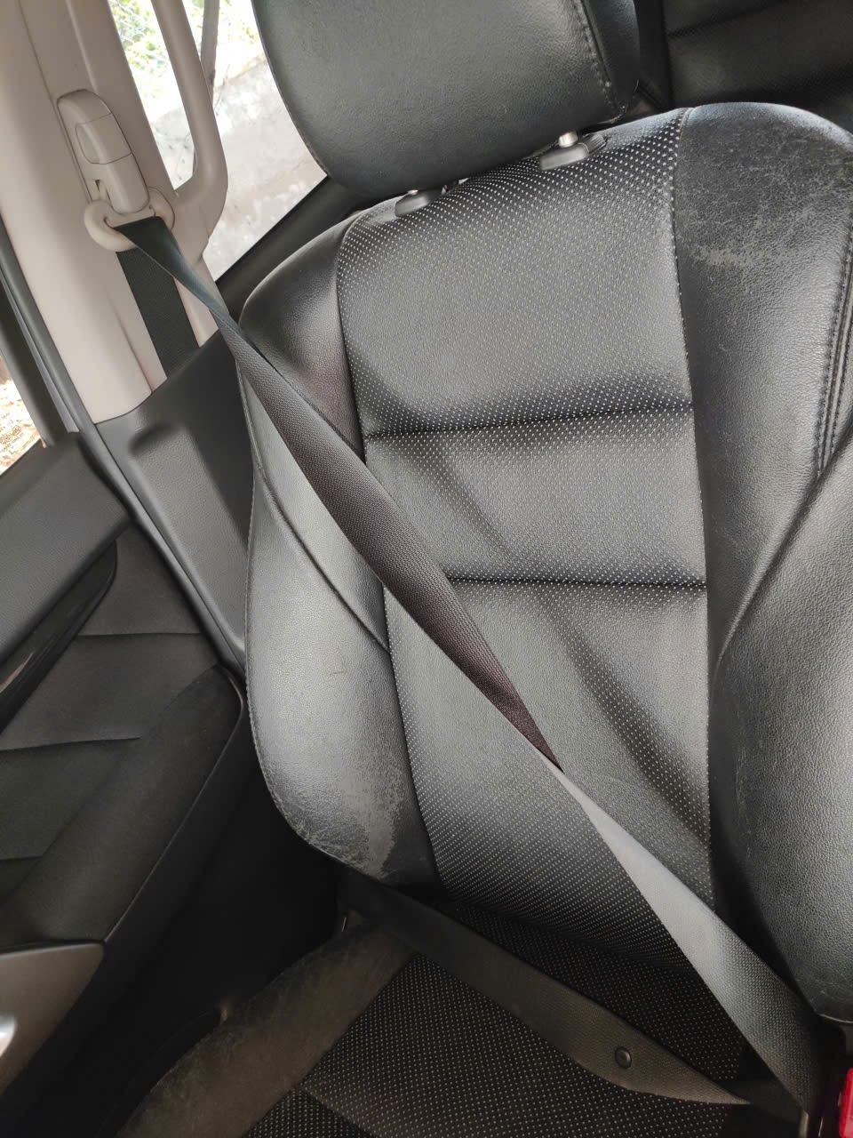 Mitsubishi Pajero sport 2.4D 4x2 AT 2019 - Nội thất 10