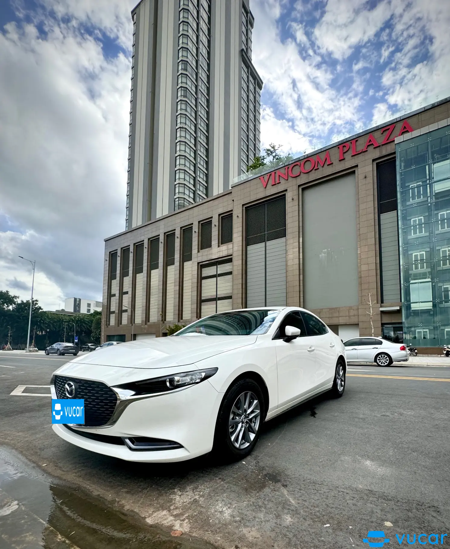 Mazda 3 1.5L Luxury 2024