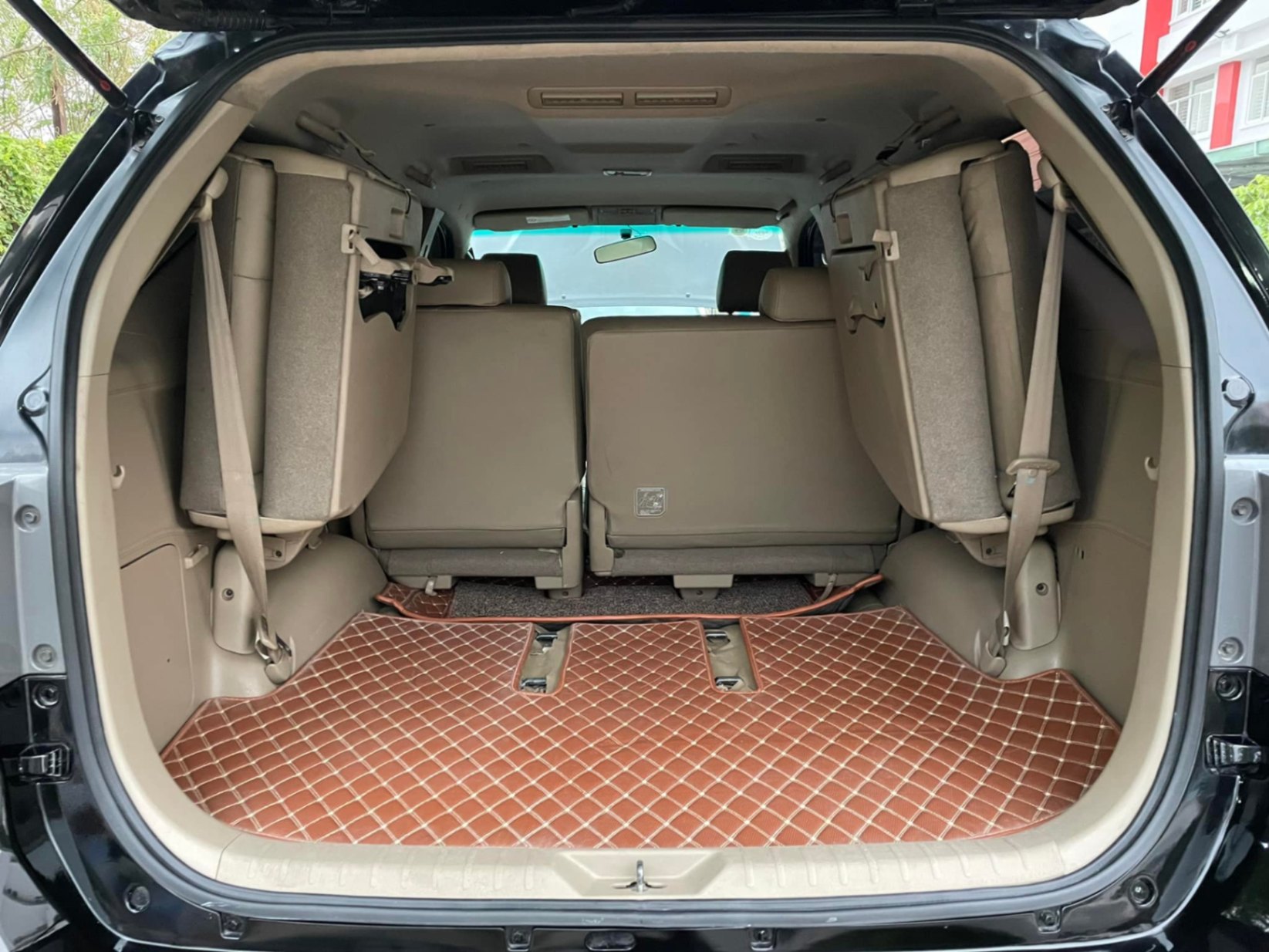 Kia Sedona 2.2 DAT Deluxe 2019 - Nội thất 2
