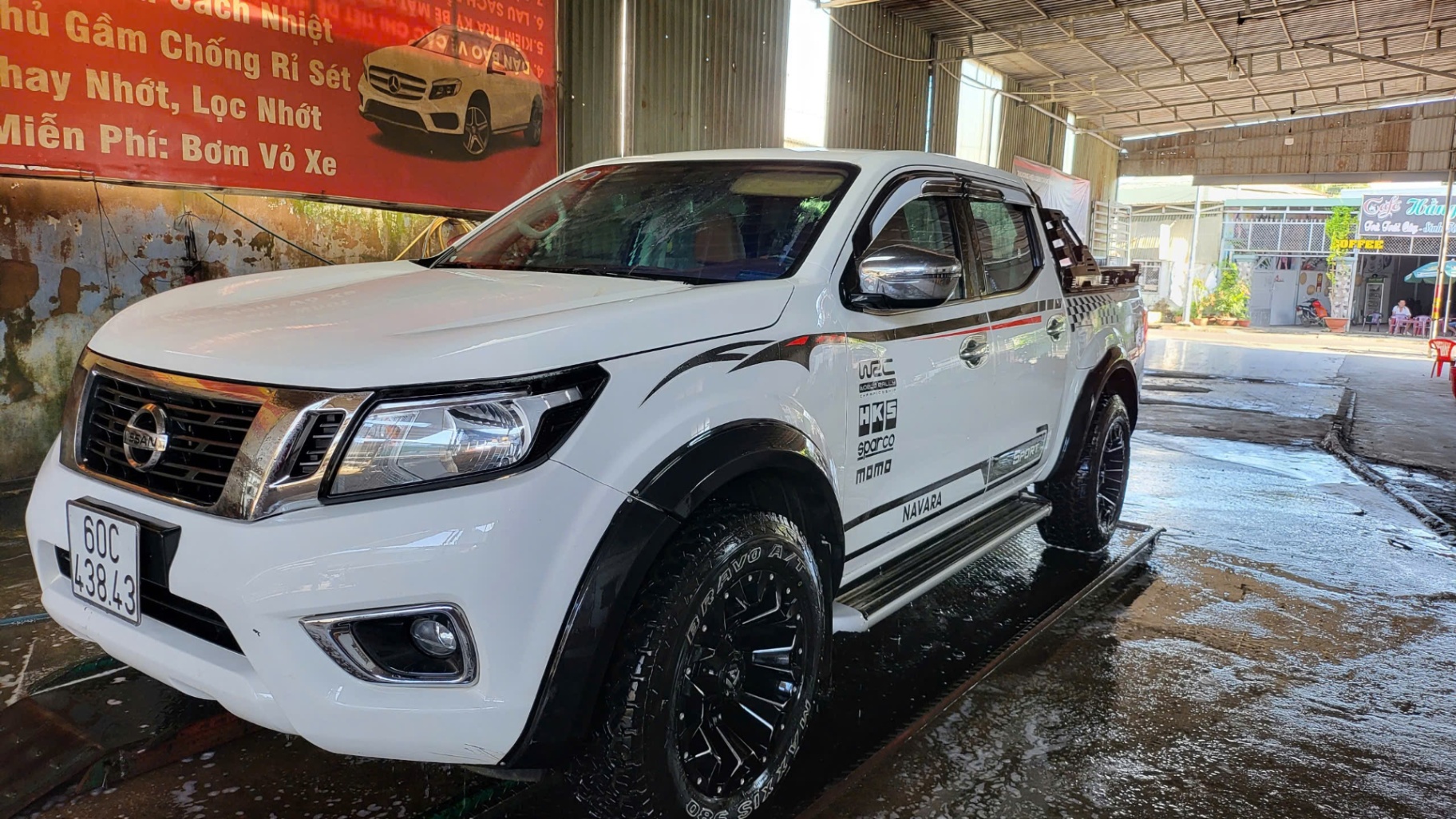 Nissan Navara EL 2.5 AT 2WD 2017 - Ngoại thất 2