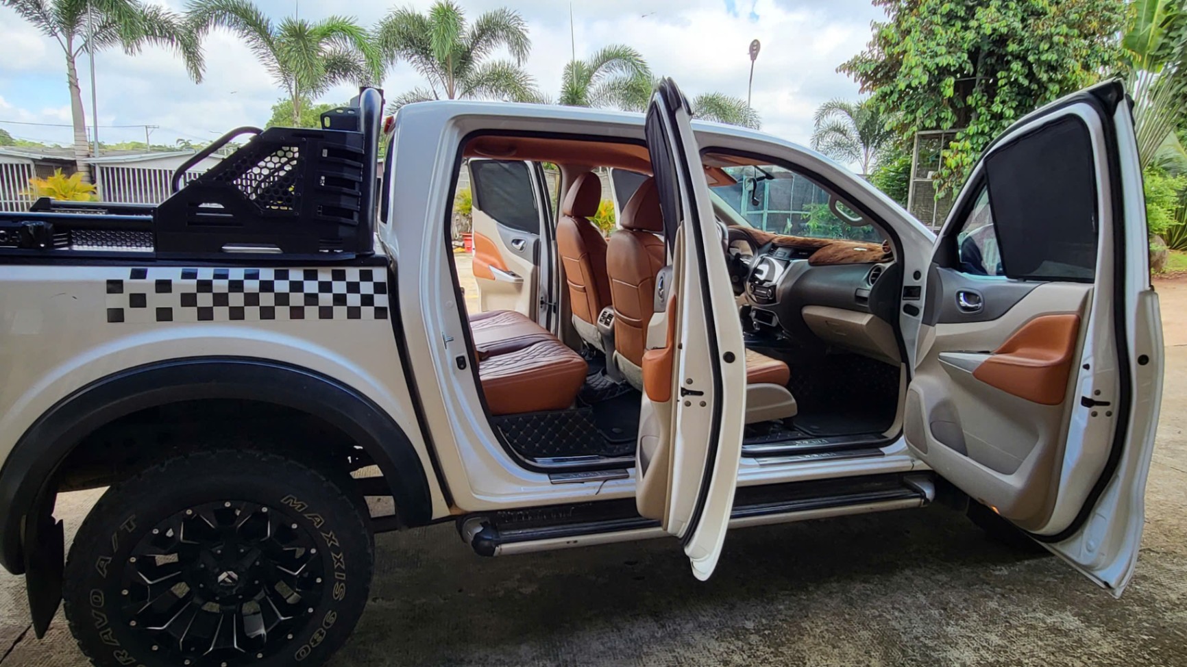 Nissan Navara EL 2.5 AT 2WD 2017 - Ngoại thất 3