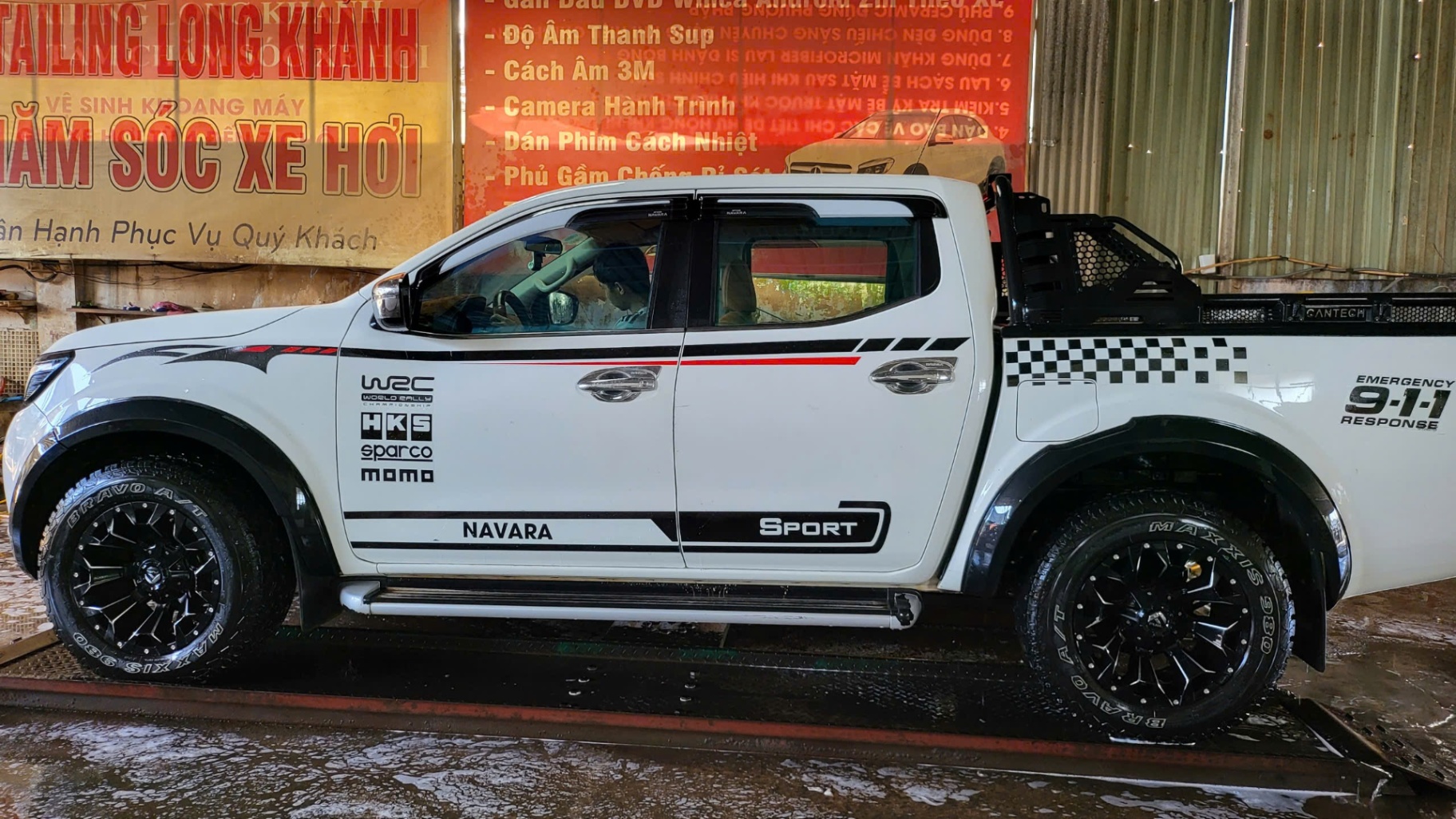Nissan Navara EL 2.5 AT 2WD 2017