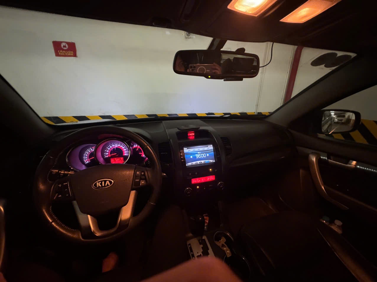 Kia Sorento R GAT 2.4L 2WD 2013 - Nội thất 2