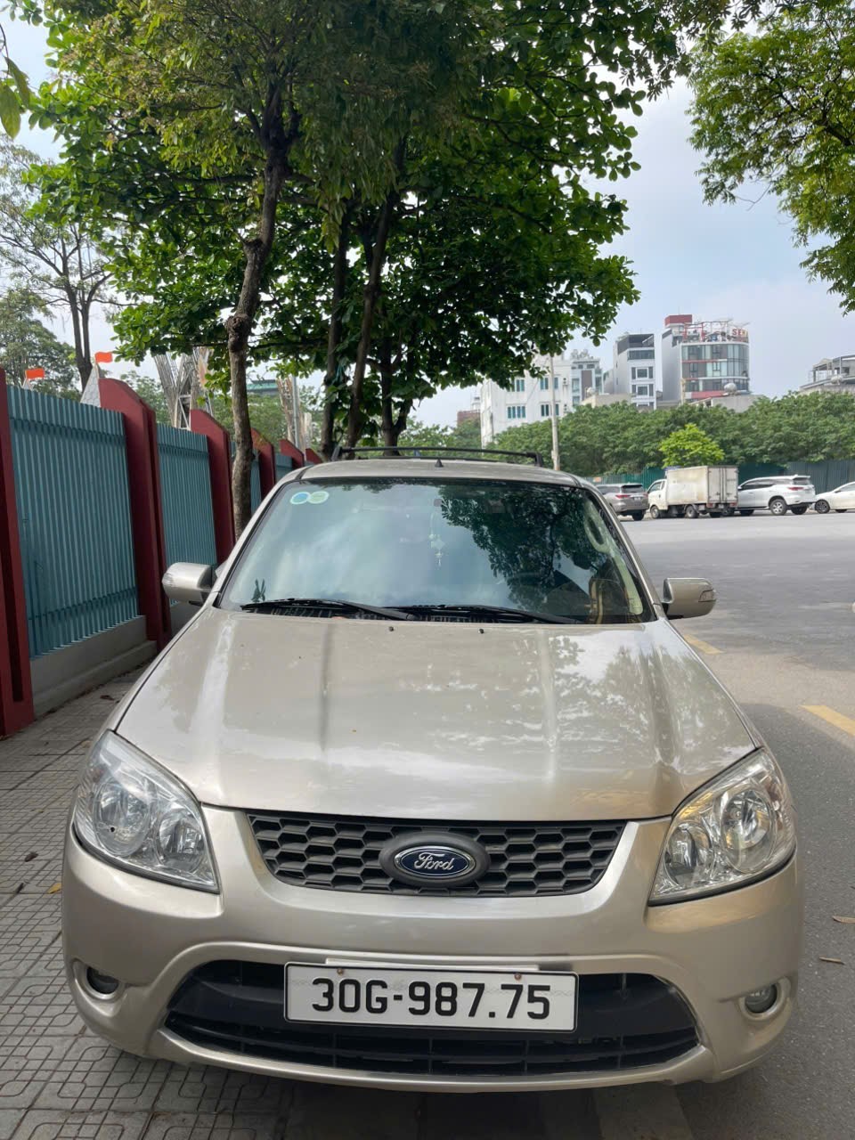 Ford Escape XLS 2.3L 4x2 AT 2013