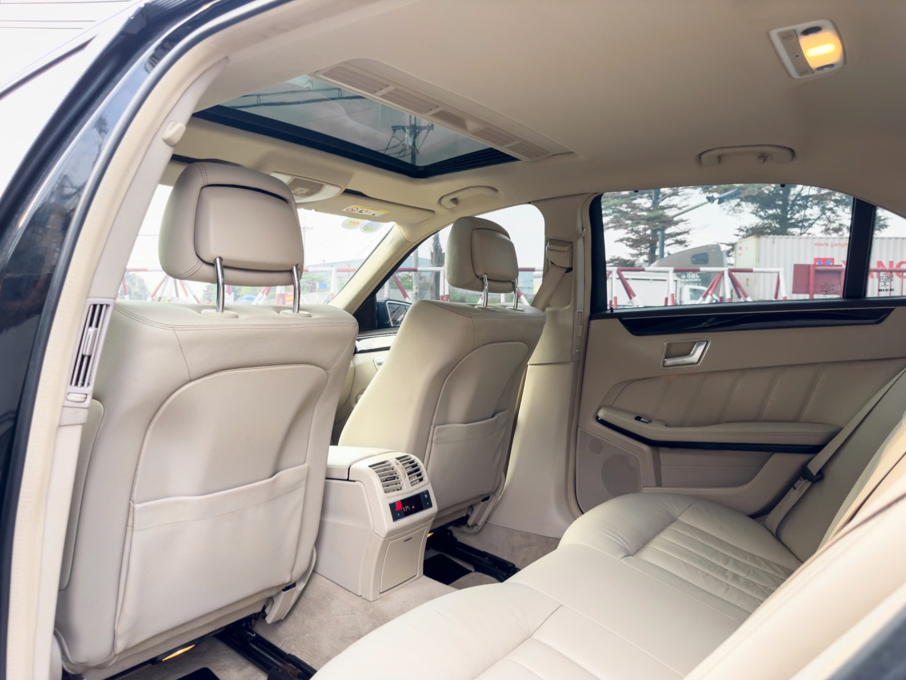 Mercedes E class E250 AMG 2015 - Nội thất 2