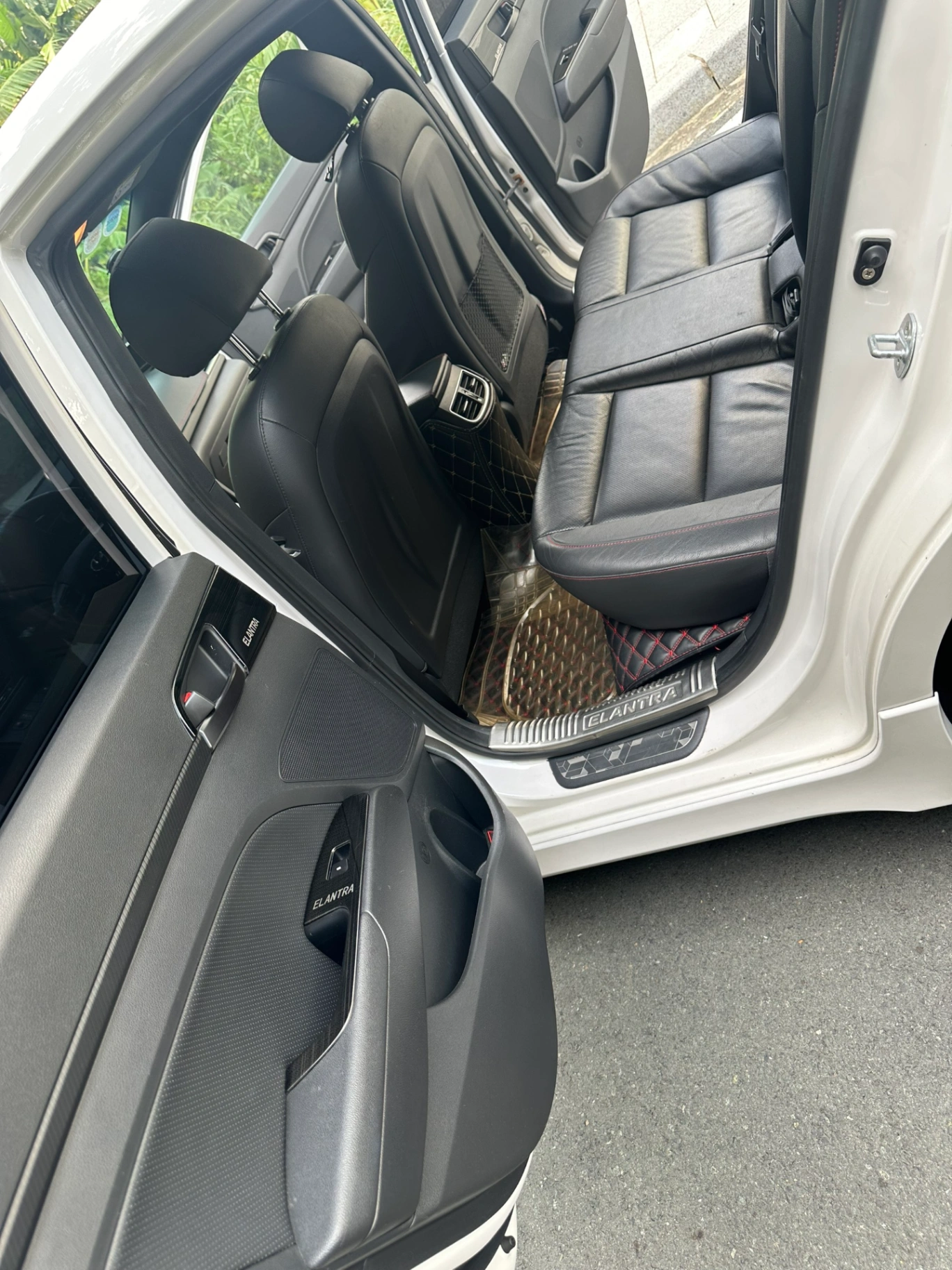 Hyundai Elantra Sport 1.6 AT 2018 - Nội thất 1