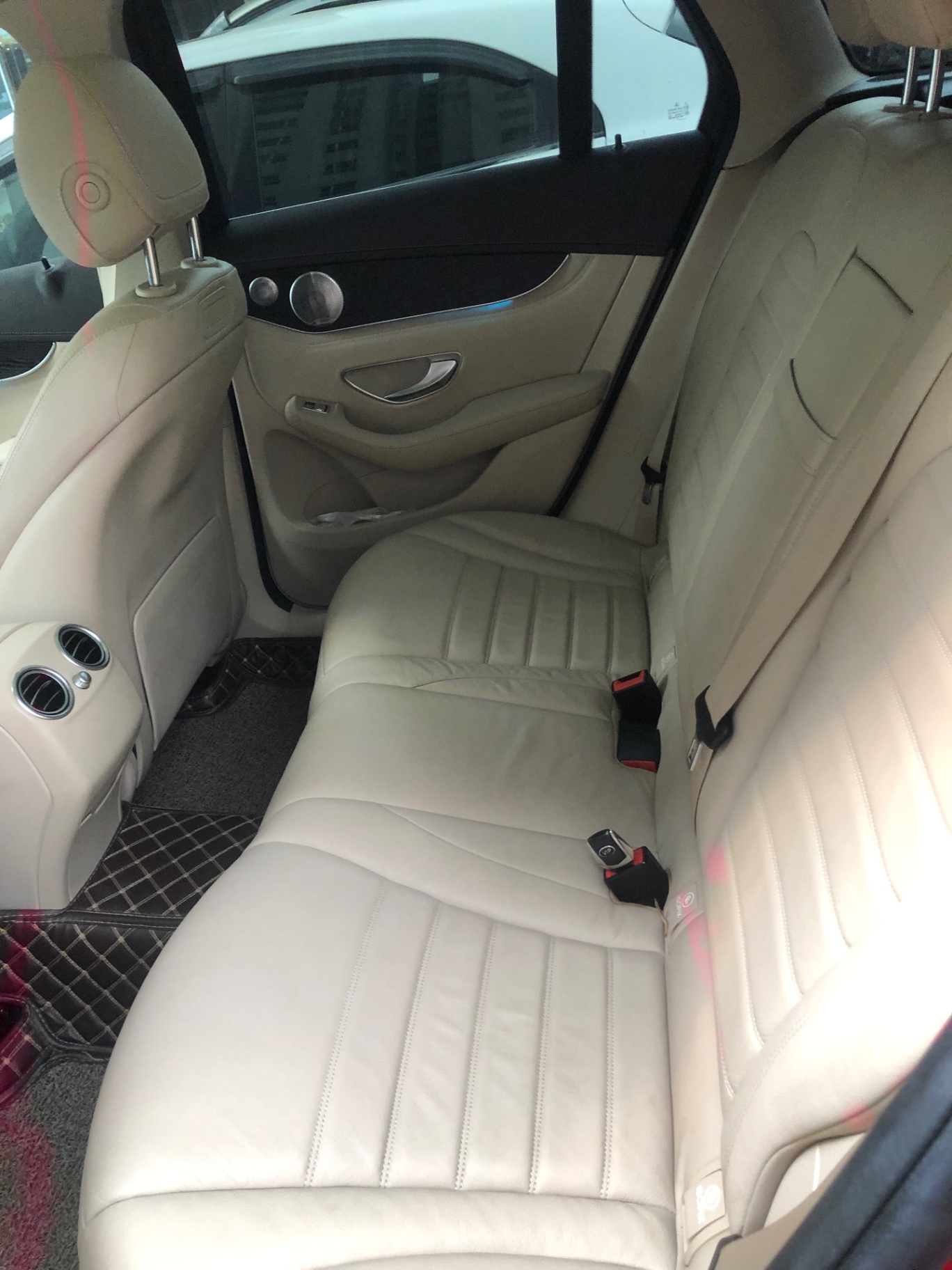 Mercedes Glc 300 4Matic 2019 - Nội thất 2