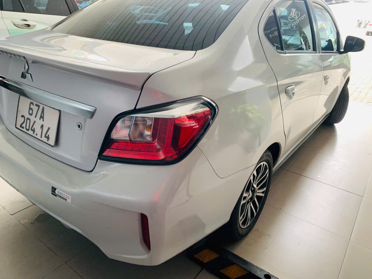 Mitsubishi Attrage Premium 1.2 CVT 2021 - Ngoại thất 2