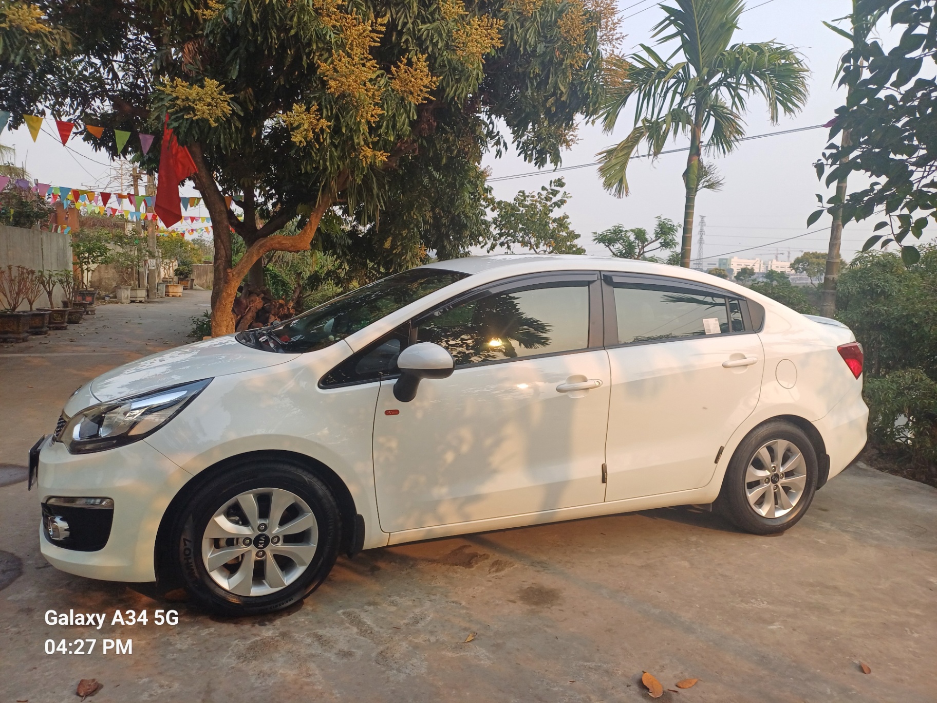 Kia Rio 1.4 MT 2016 - Ngoại thất 3