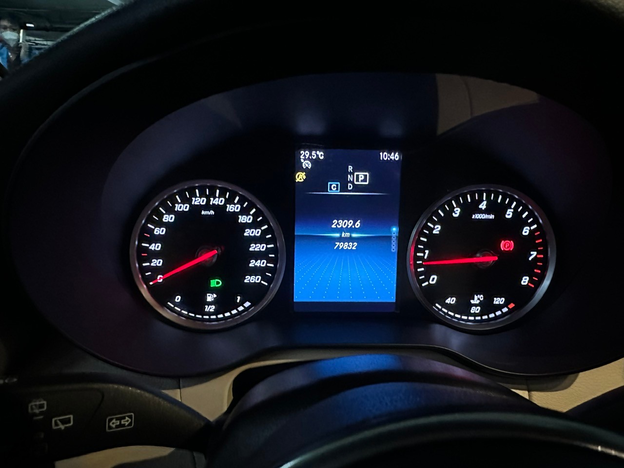 Mercedes Glc 200 2021 - Nội thất 6