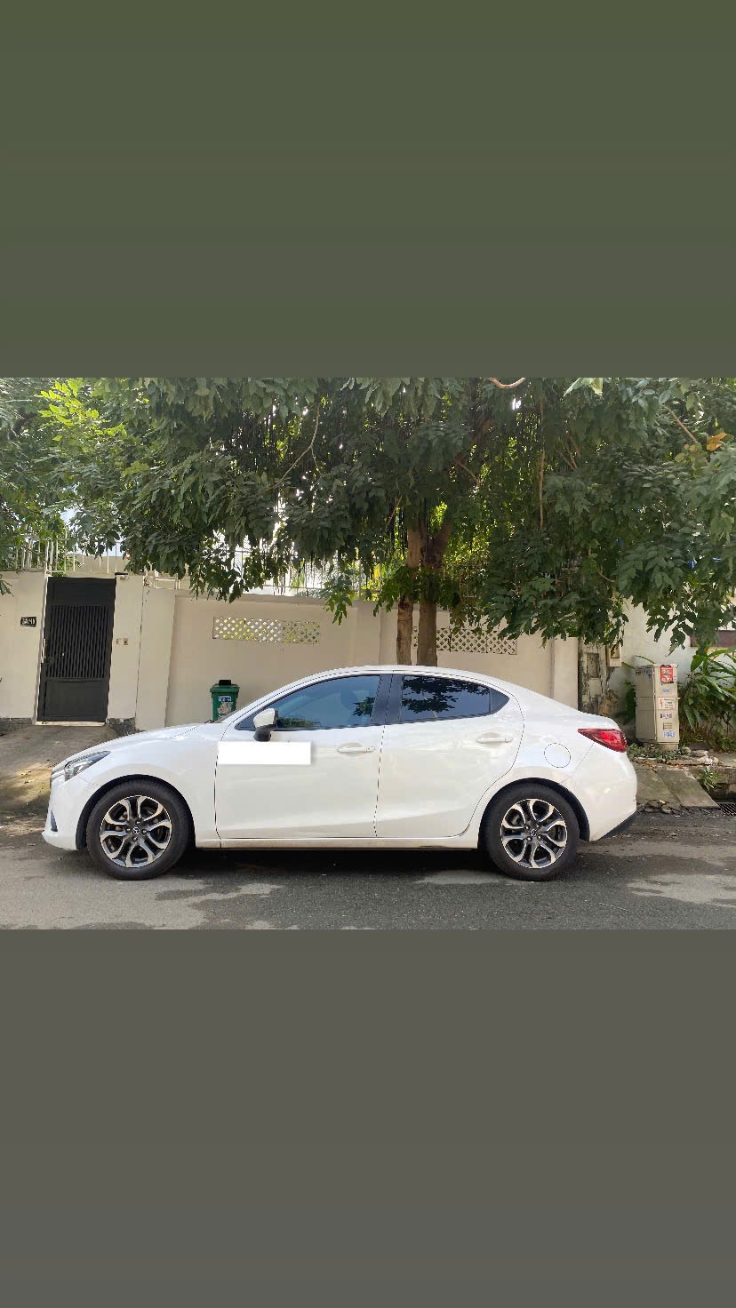 Mazda 2 1.5 AT 2017