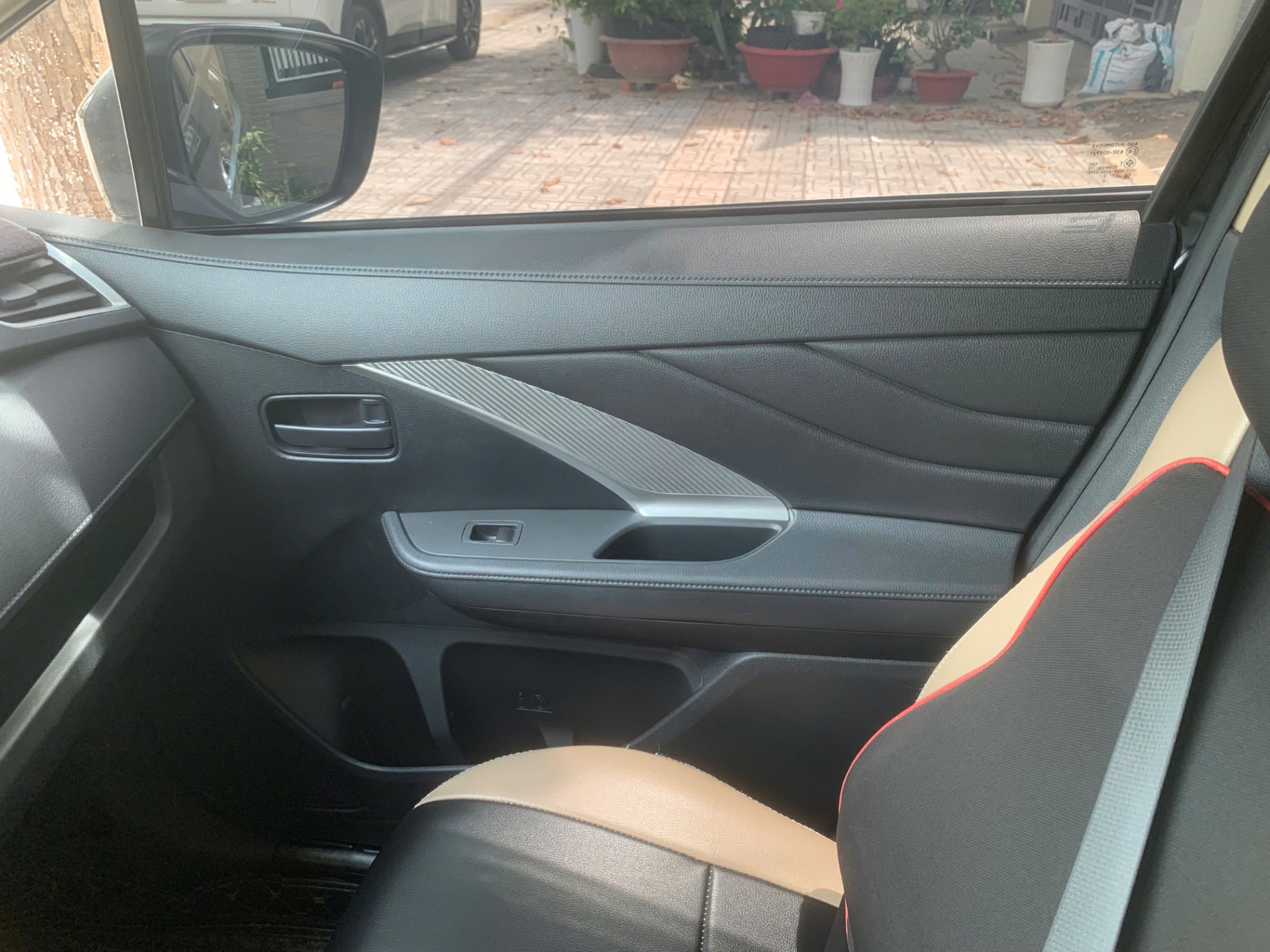 Mitsubishi Xpander 1.5 MT 2023 - Nội thất 4