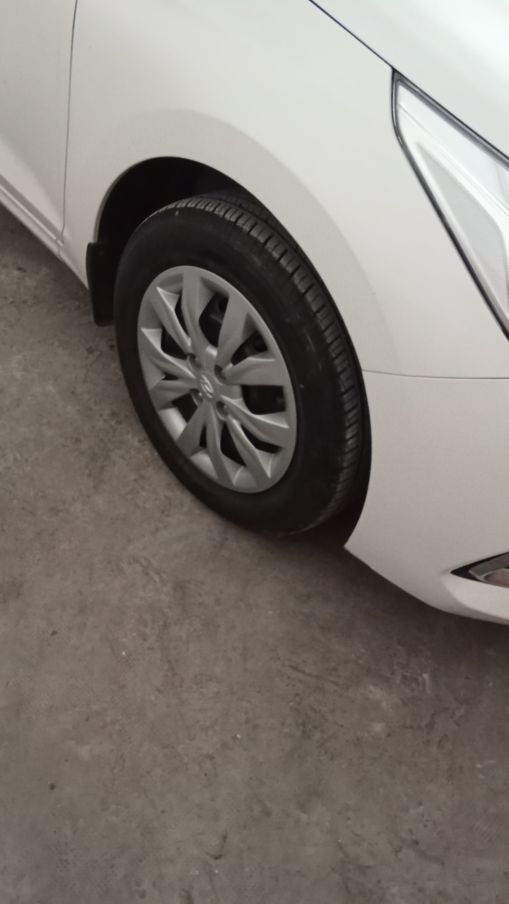 Hyundai Accent 1.4 MT Base 2018 - Ngoại thất 2