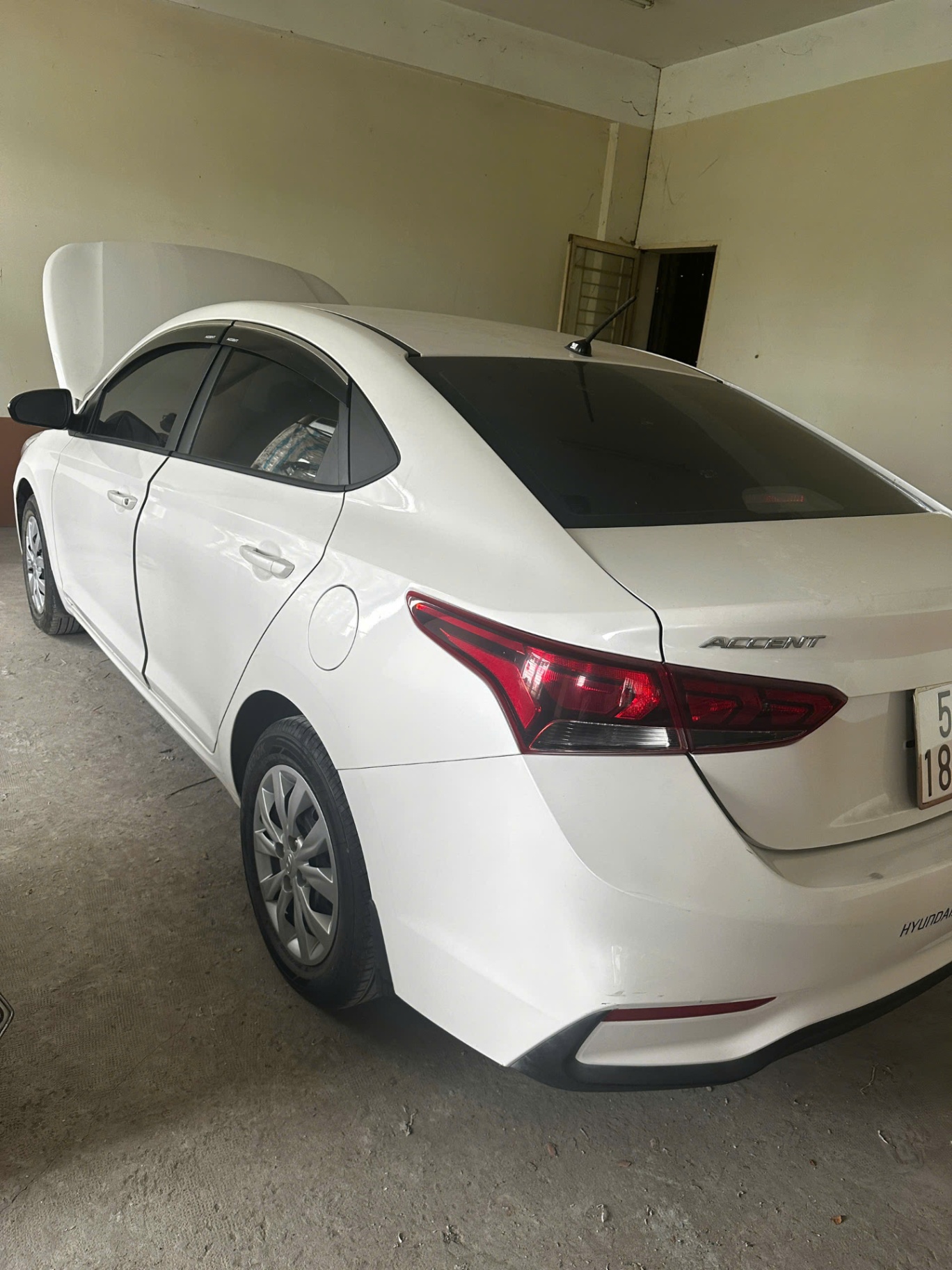 Hyundai Accent 1.4 MT Base 2018 - Ngoại thất 5