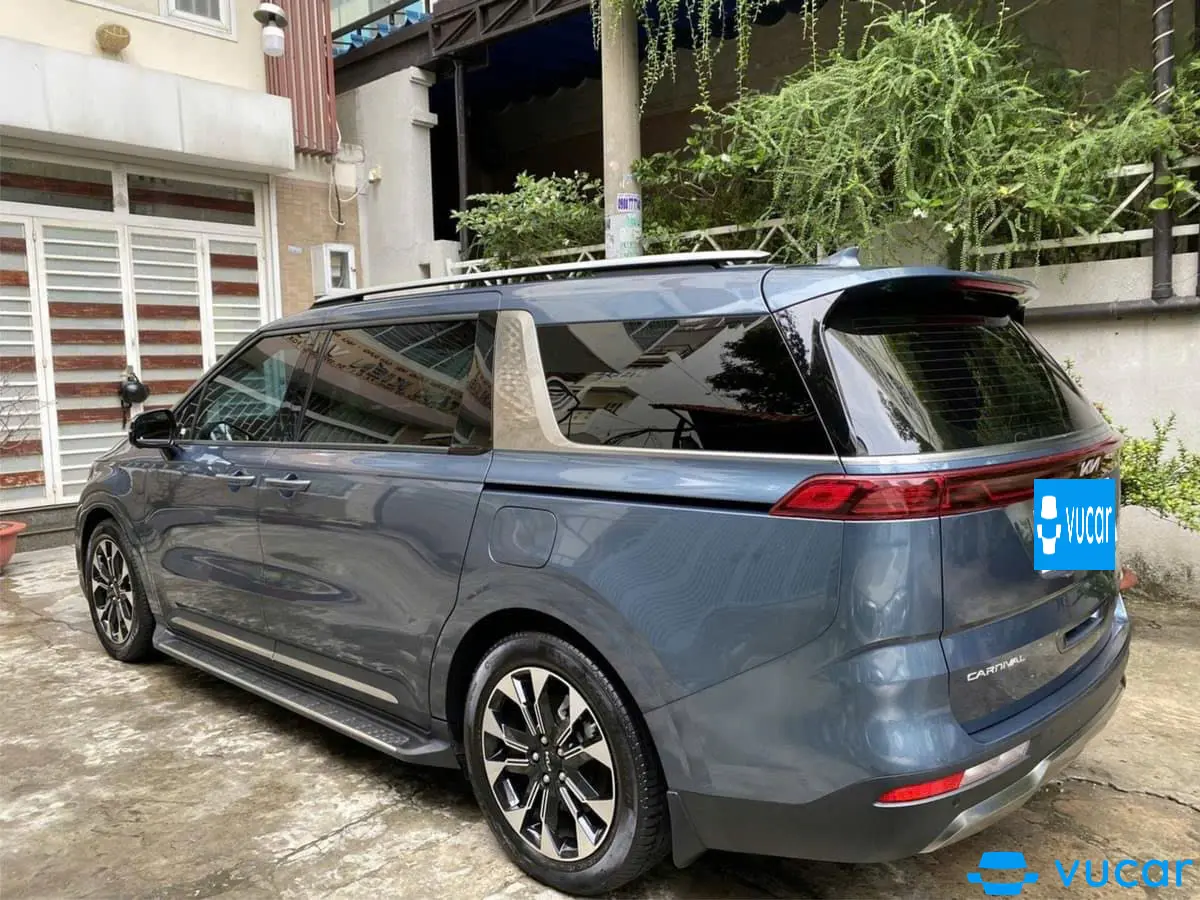 Kia Carnival Premium 2.2D 2022 - Ngoại thất 3