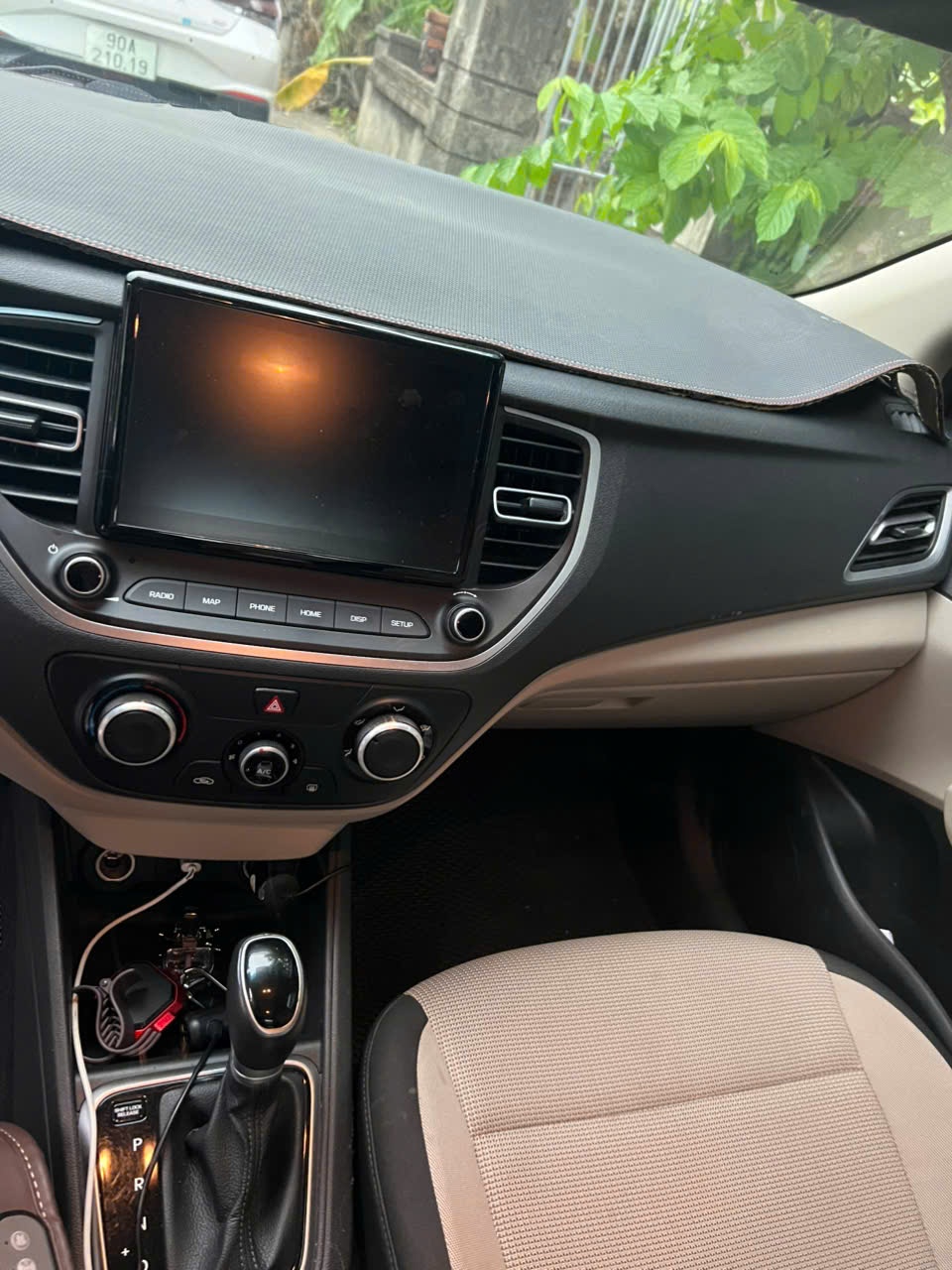 Hyundai Accent 1.4 AT 2021 - Nội thất 1