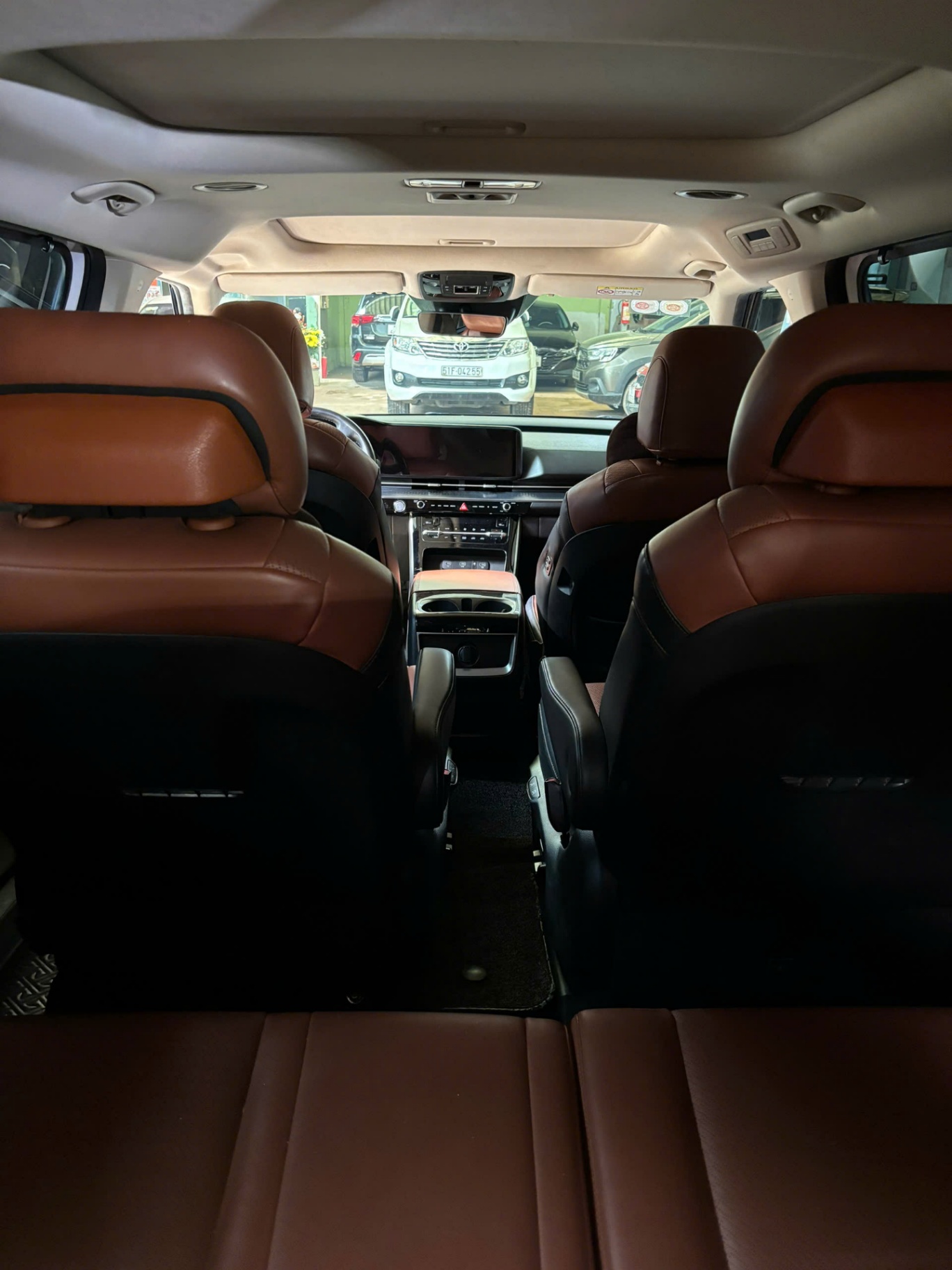 Kia Carnival Signature 2.2D 2022 - Nội thất 9