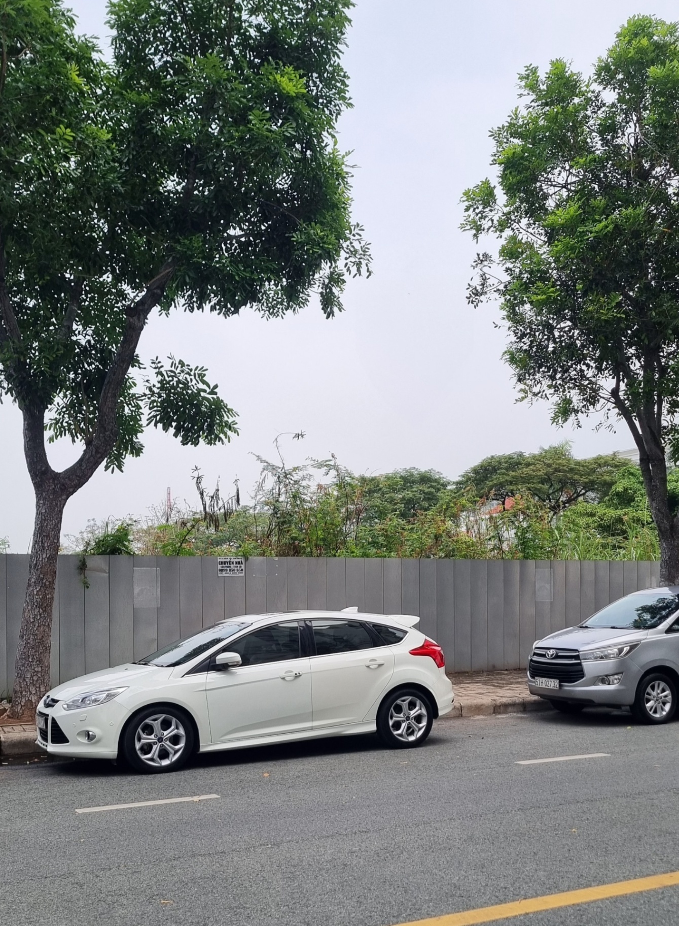 Ford Focus S 2.0 AT 2015 - Ngoại thất 3