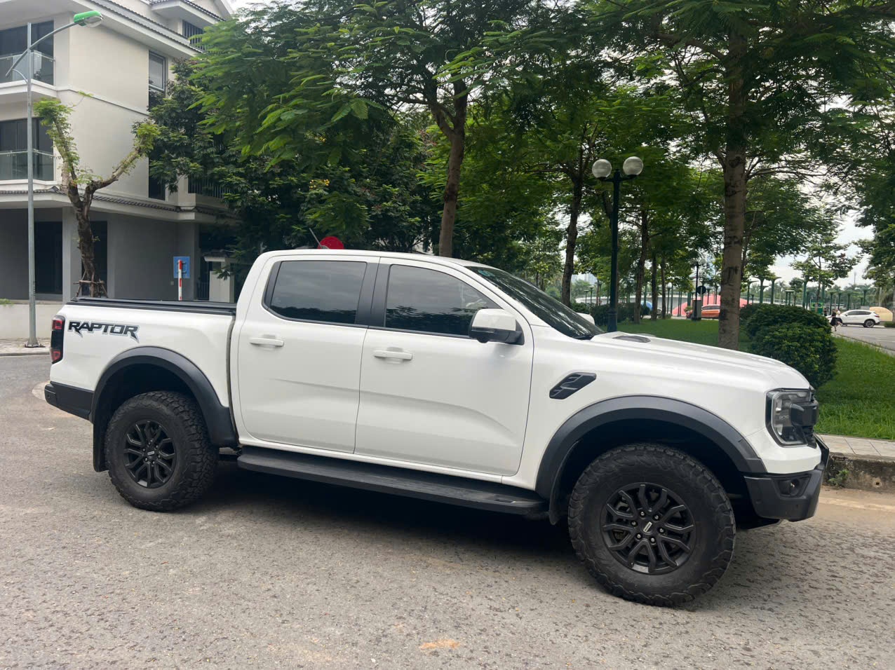 Ford Ranger Raptor 2.0L 4x4 AT 2024 - Ngoại thất 1