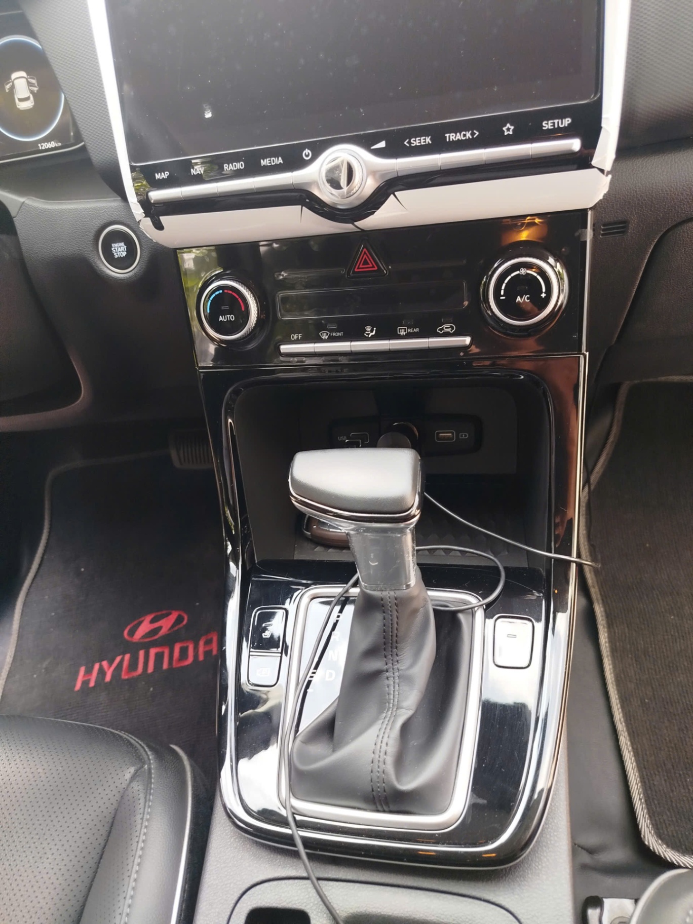 Hyundai Creta Cao cấp 1.5 AT 2022 - Nội thất 4